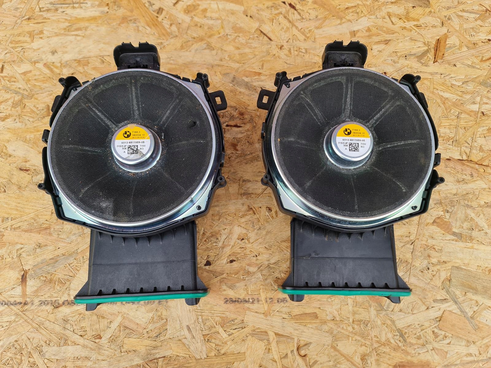 BMW X3 G01 динамик сабвуфер HARMAN KARDON 6811959