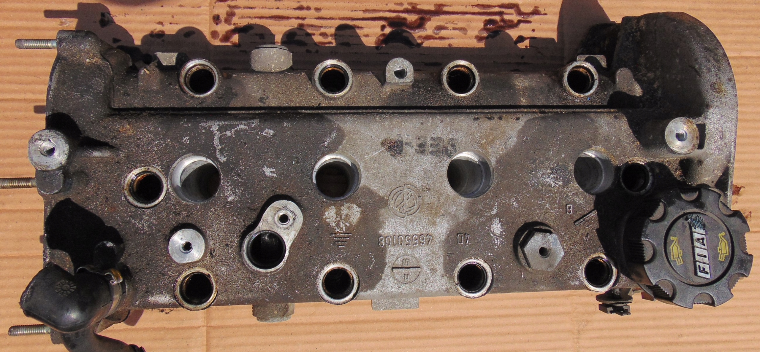 GŁOWICA WAŁKI POKRYWA ZAWORÓW FIAT PUNTO 2 II 1.2 16V BENZYNA EUROPA