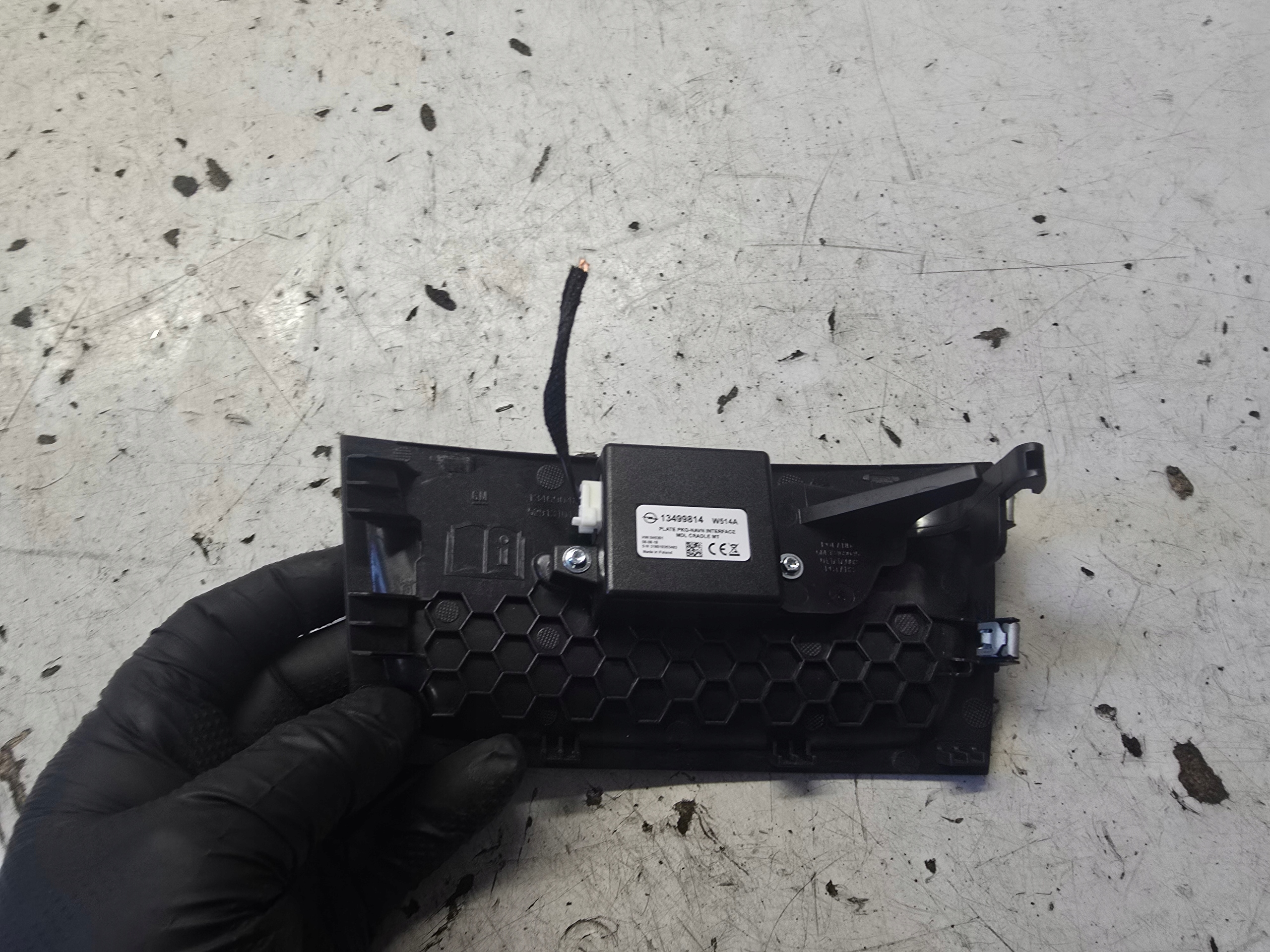 OPEL ASTRA K 5 LADOWARKA PANEL LADOWANIA Console Couvre DEKOR 13499814