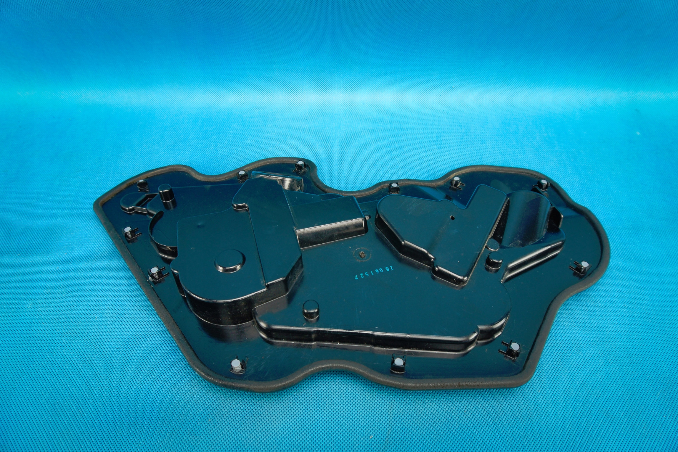 engine dociagu door Audi A6 A7 A8 S8 4H 4F0837060