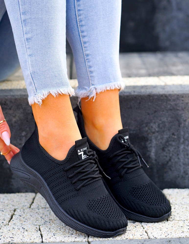 ADIDASY trampki BUTY SPORTOWE ALL BLACK 40 Model KQ01-1