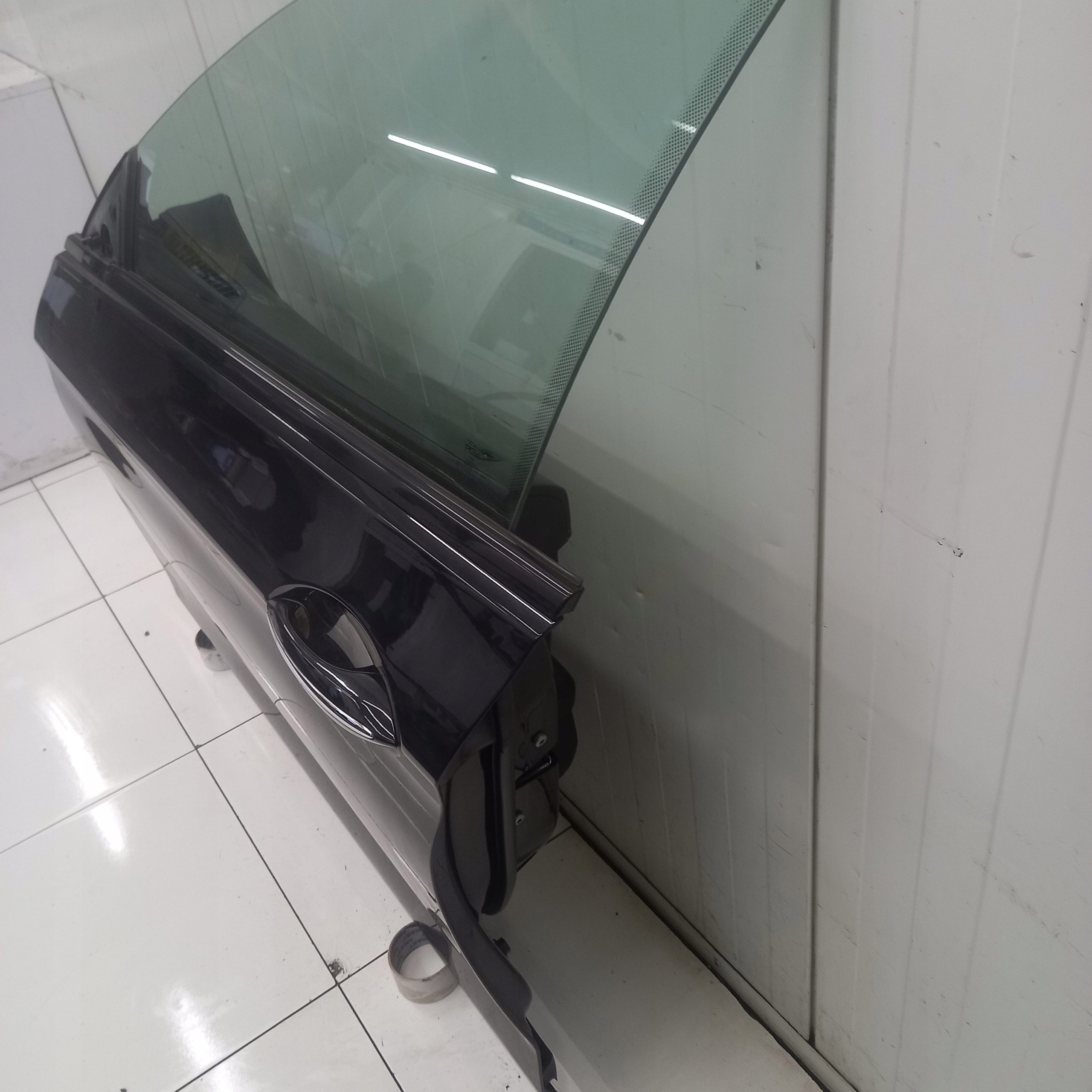 Tür links vorne BMW 6 LAKIER 475