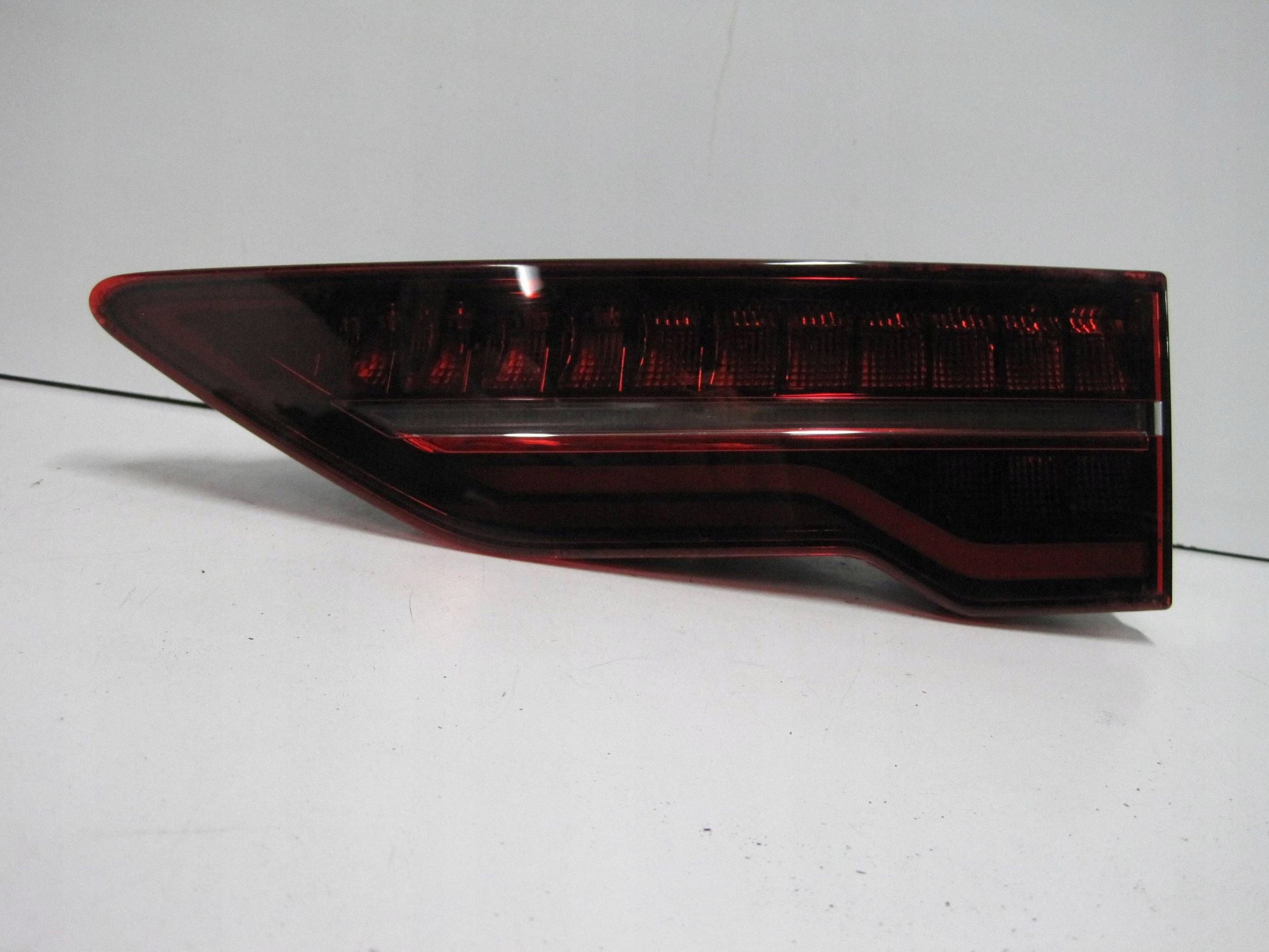 light rear to the bonnet rear part right JAGUAR and-PACE J9D3-13A420-CB