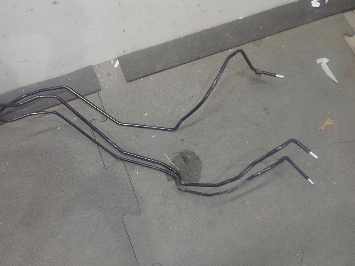 fuel hose AUDI 8T0127401A