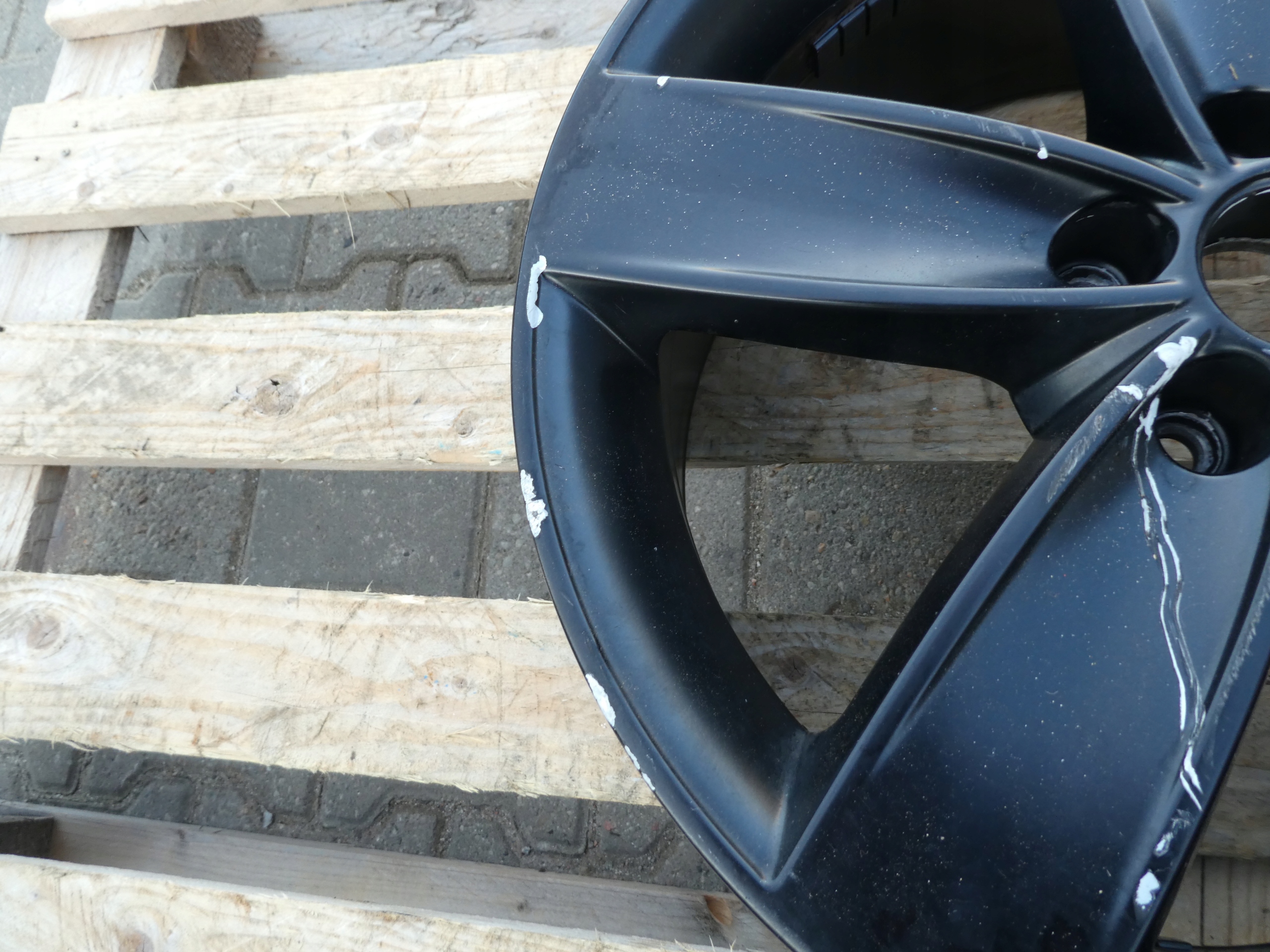 1X disk hliníkový disk VW POLO 6R0601025A