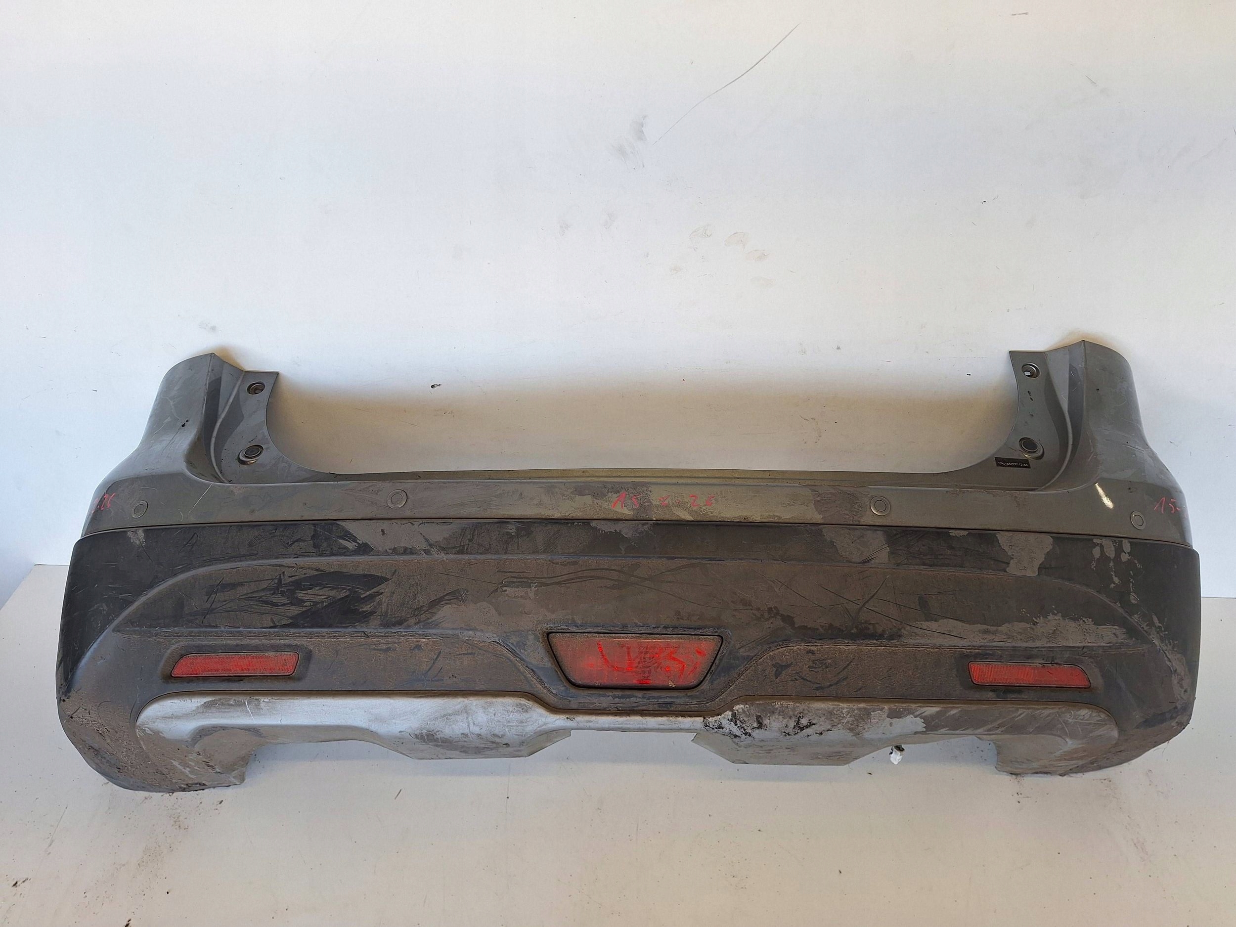 SUZUKI SX4 S-CROSS 13-16 bumper + PDC 71811-61M