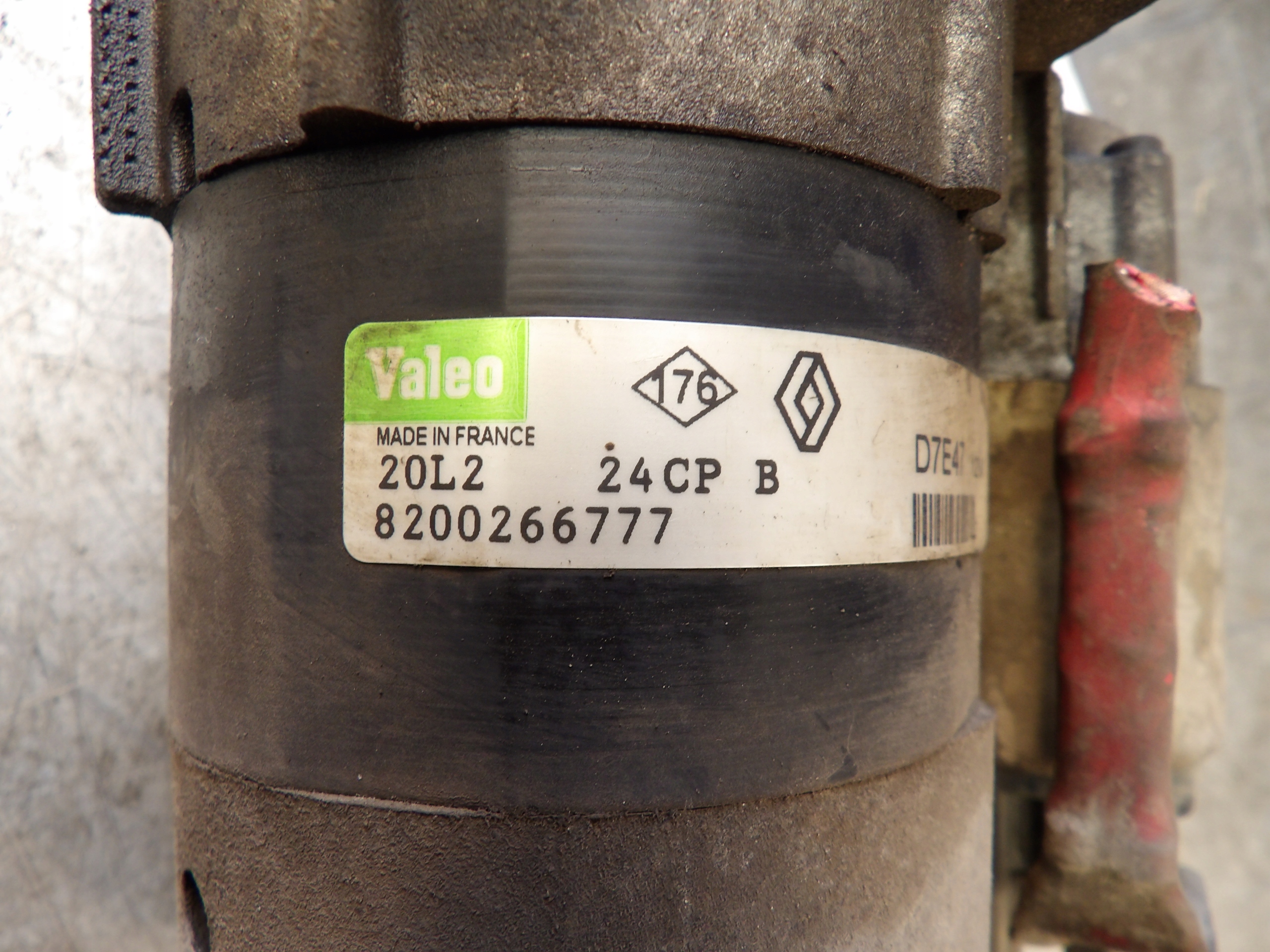 Renault Megane II starter 8200266777