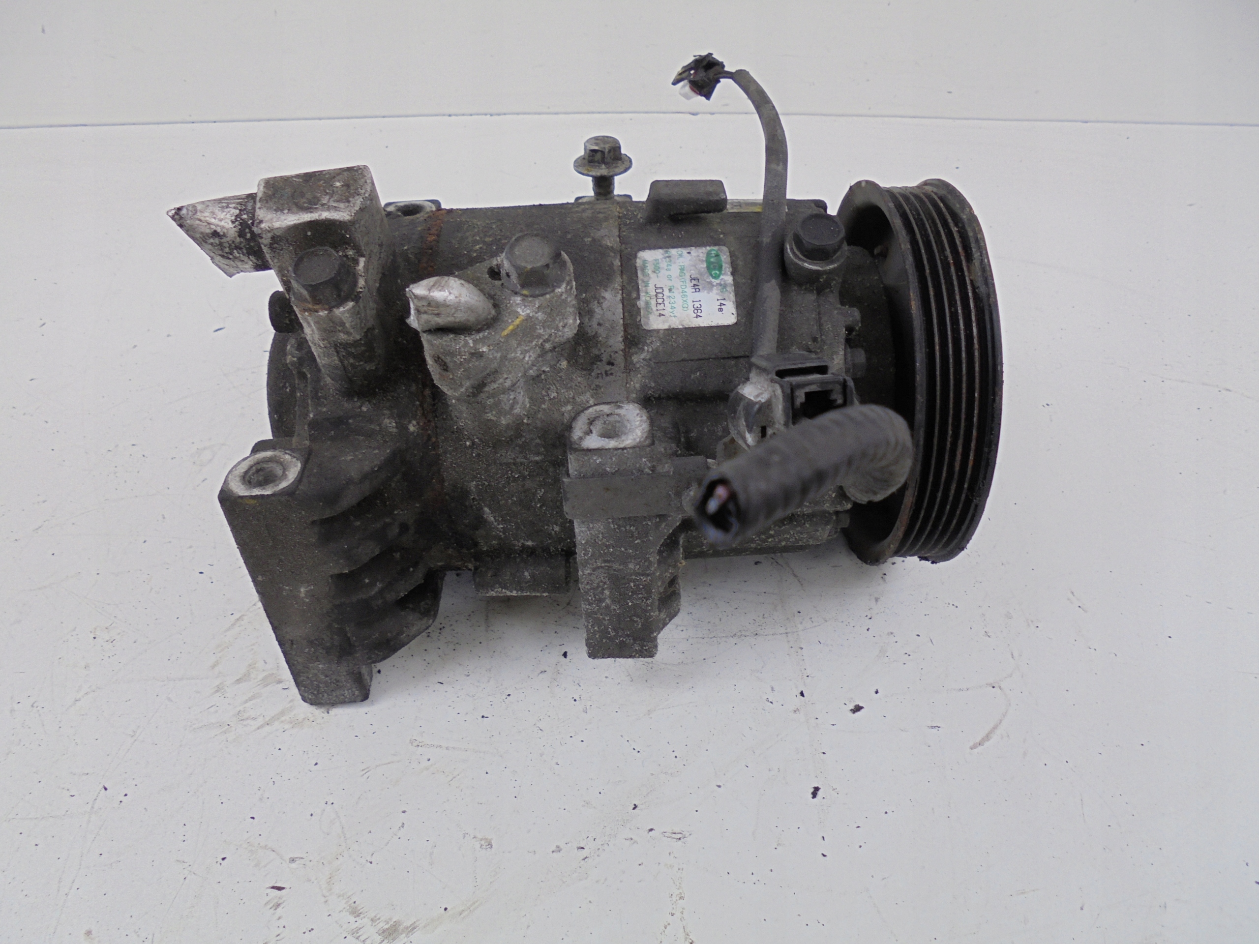 SPRĘŻARKA KLIMATYZACJI FD46XG KIA CEED II 1.6 CRDI