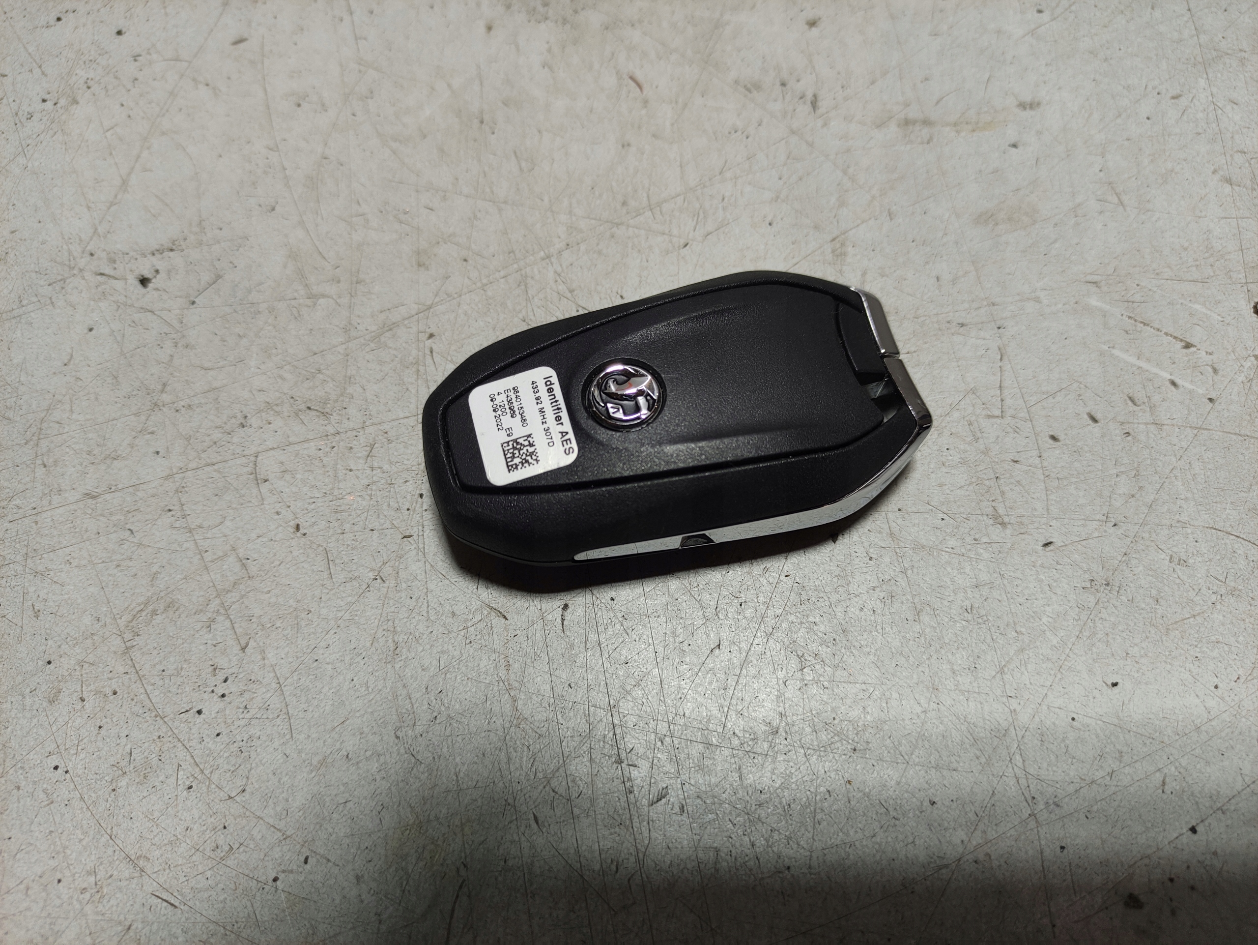 OPEL CORSA F ASTRA L VI KLUCZYK PILOT KEYLESS 9840153480 2019-