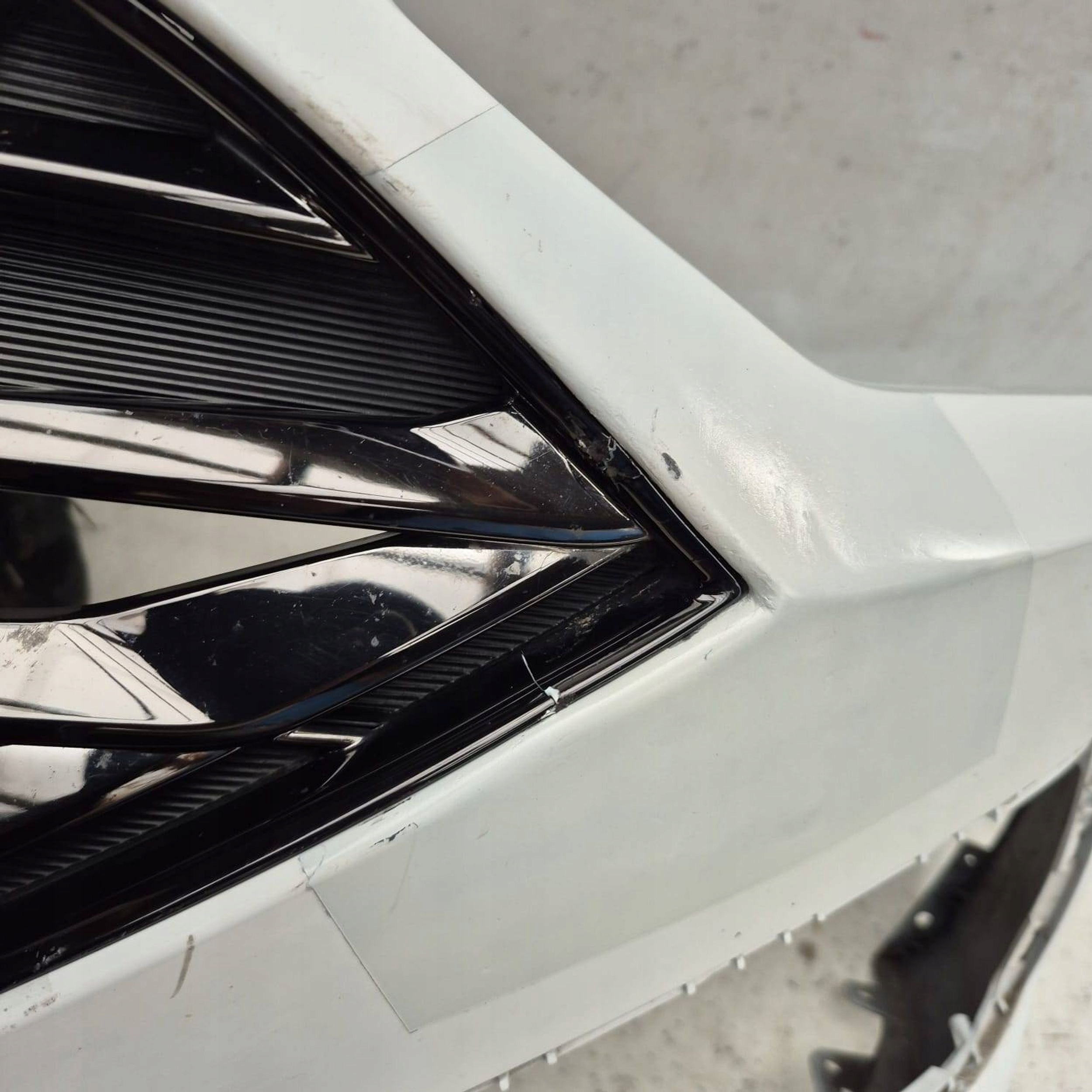 HYUNDAI I30 III LIFT 20- bumper front front PDC