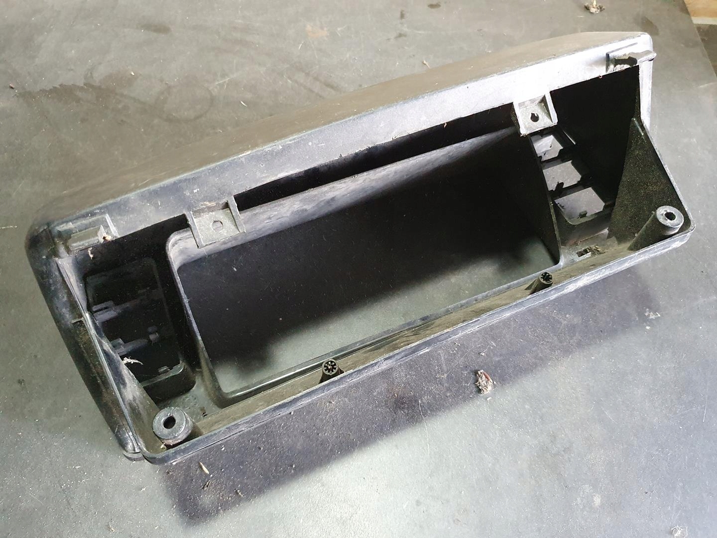 FIAT 126 MALUCH OSŁONA OBUDOWA LICZNIKA ORYGINAŁ PRL OKAZJA