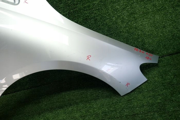 MERCEDES W247 247 B-KLASA 18- fender right front front