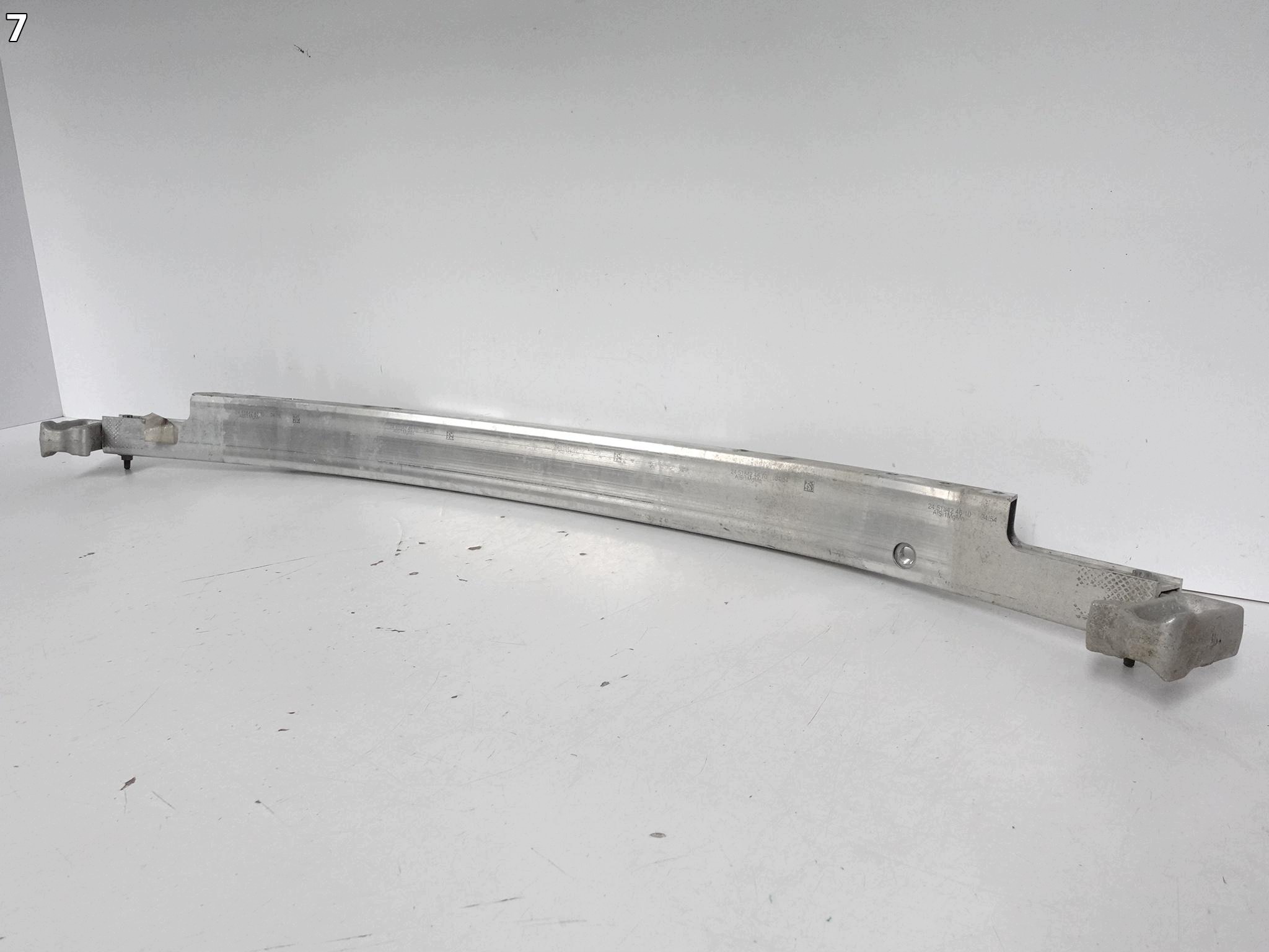 TESLA MODEL Y 20-25 sider console pillar W bumper front
