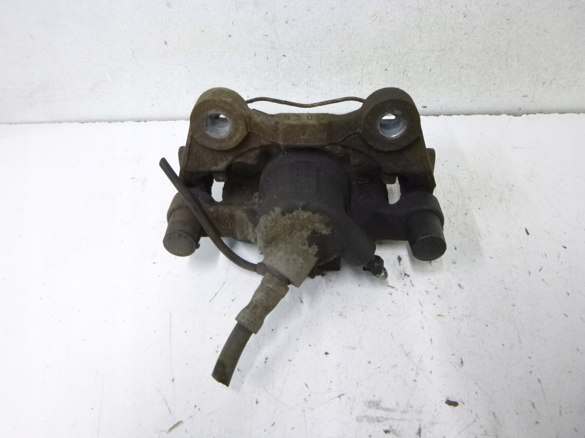 caliper brake rear part right MERCEDES W204 07r.