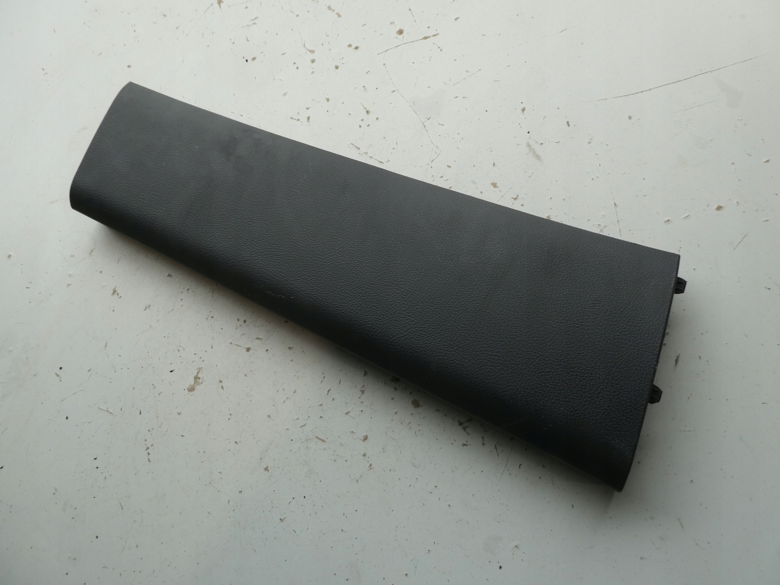 cover side SLUPKA VW CADDY 2K0867292