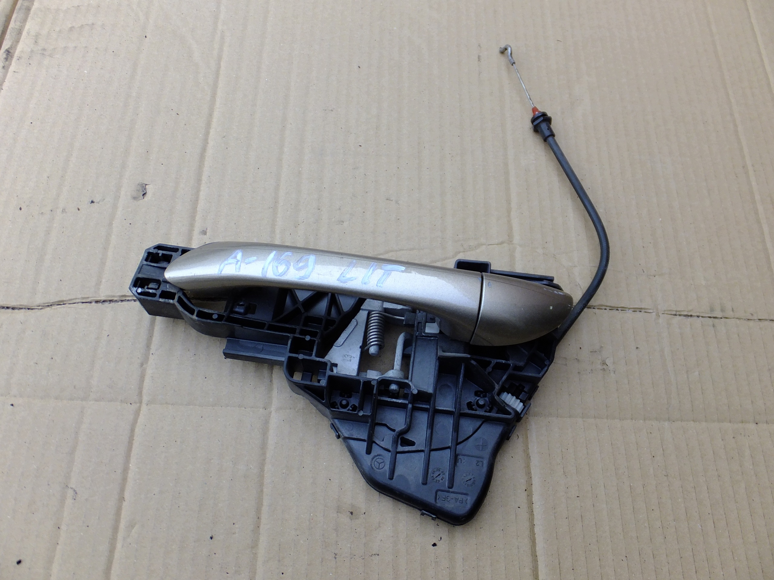 türgriff links heck mercedes w169 2006r