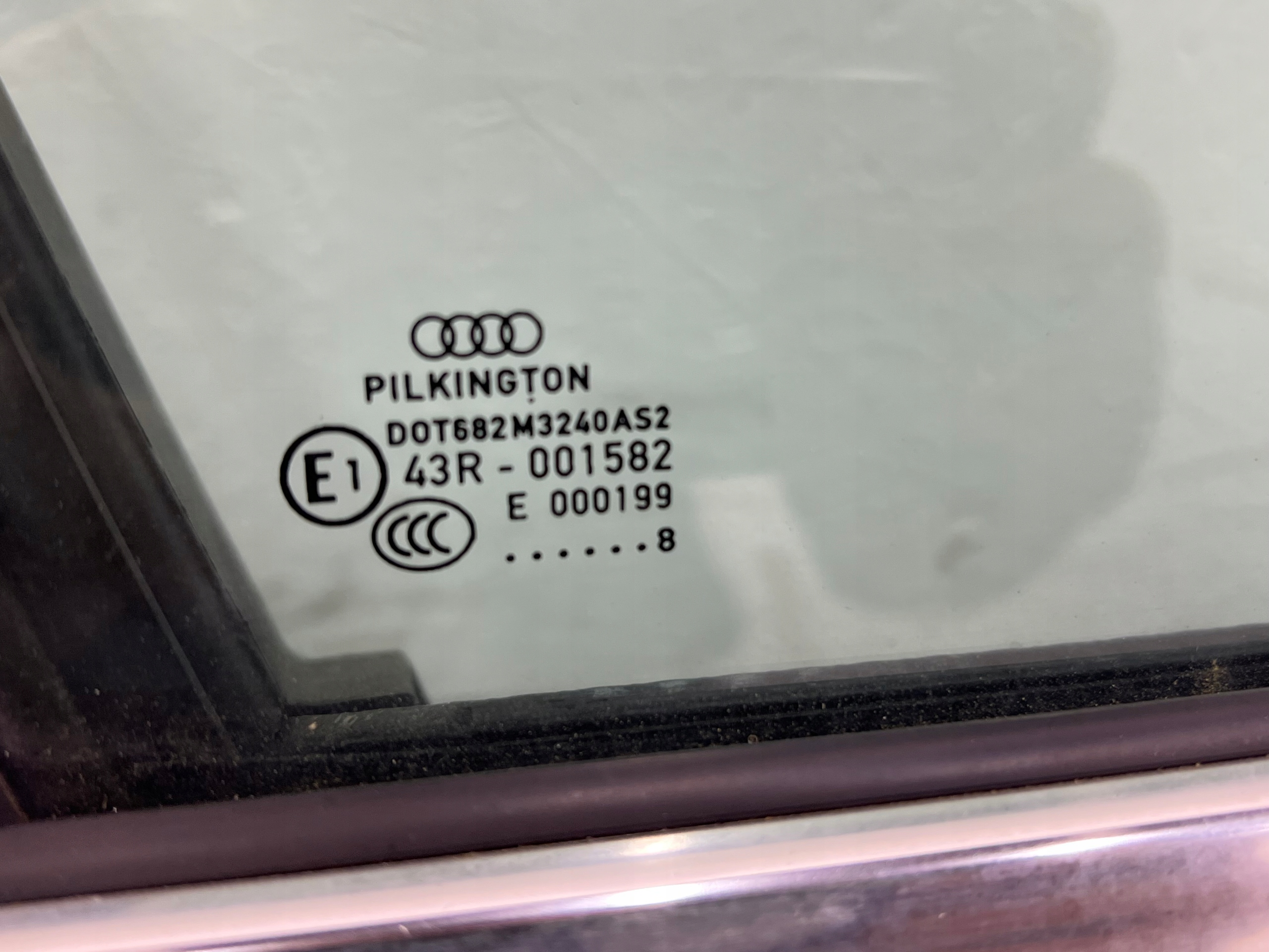 AUDI A4 B8 8K door right front LY5J original LAKIER W colour complete