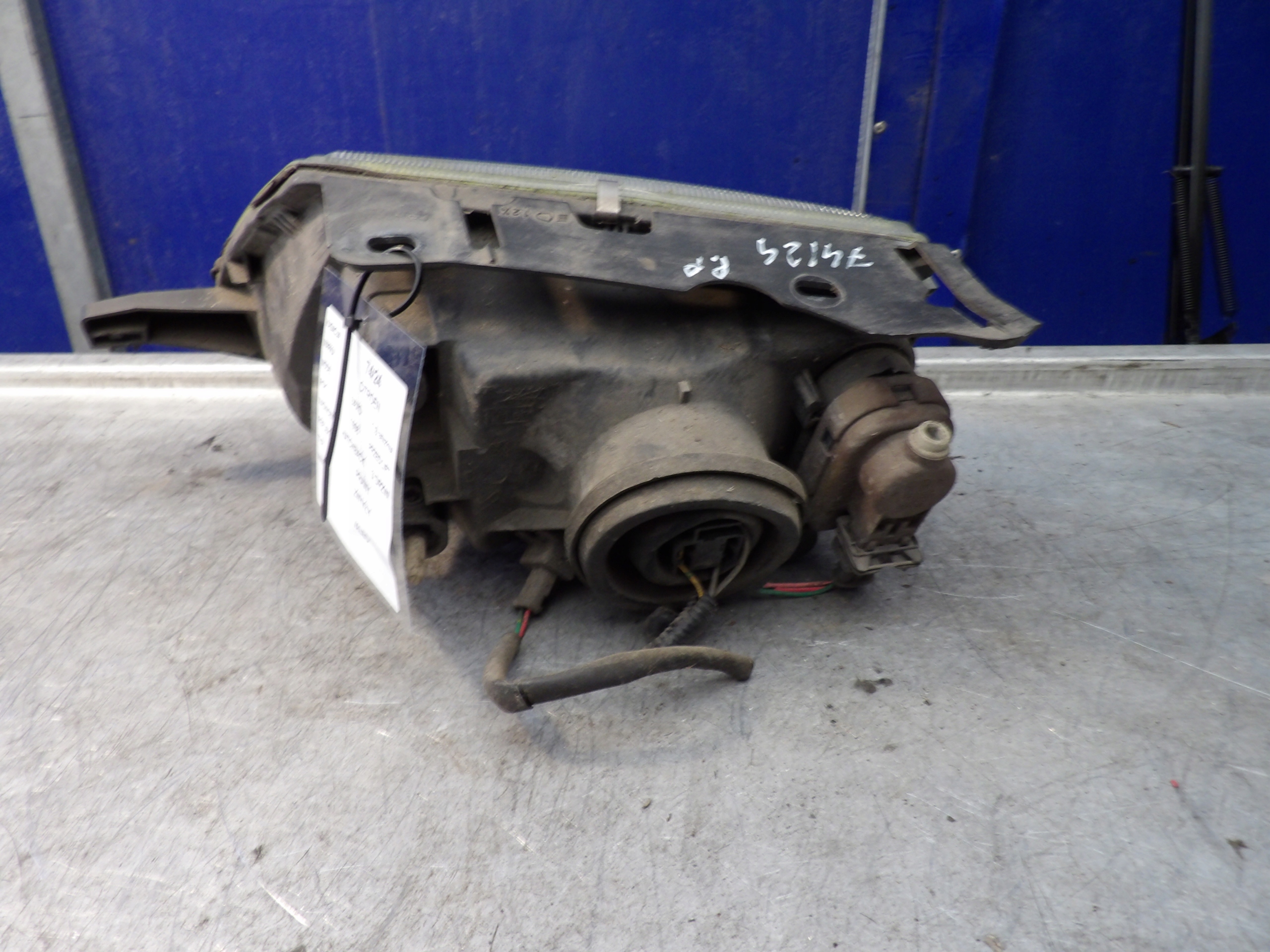 CITROEN SAXO FAR PREDNJA DESNA