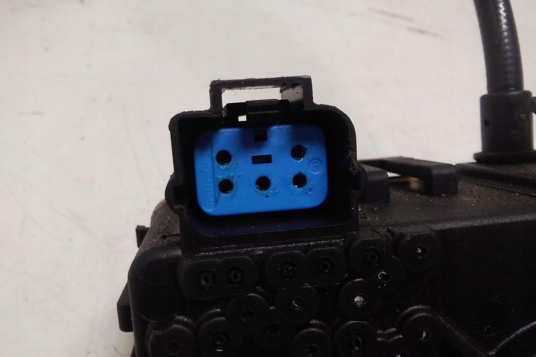 01f8495b4bec89e40b5043887b59