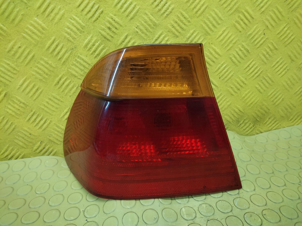 BMW E46 SEDAN světlo levý záď 8364921