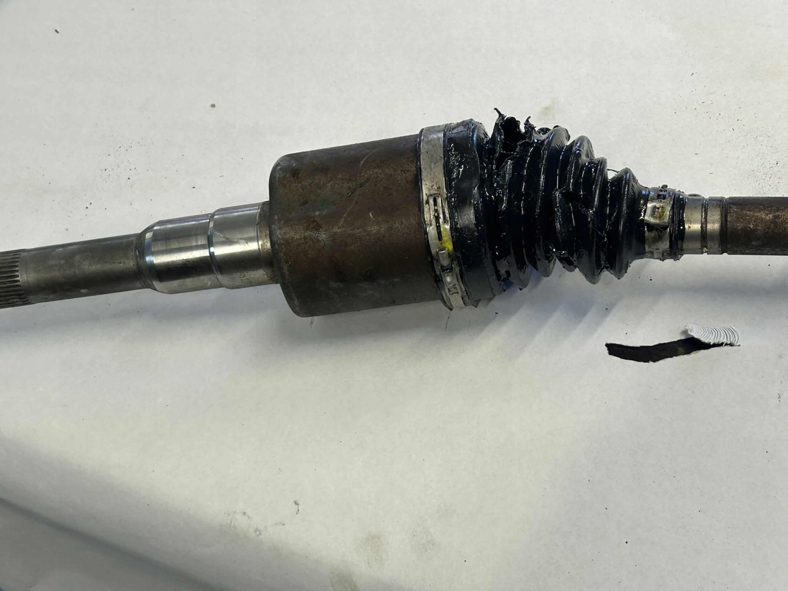 FORD FOCUS MK4 1,5 TDCI AUTOMAT semi-axis left JX67-3B437-HAG