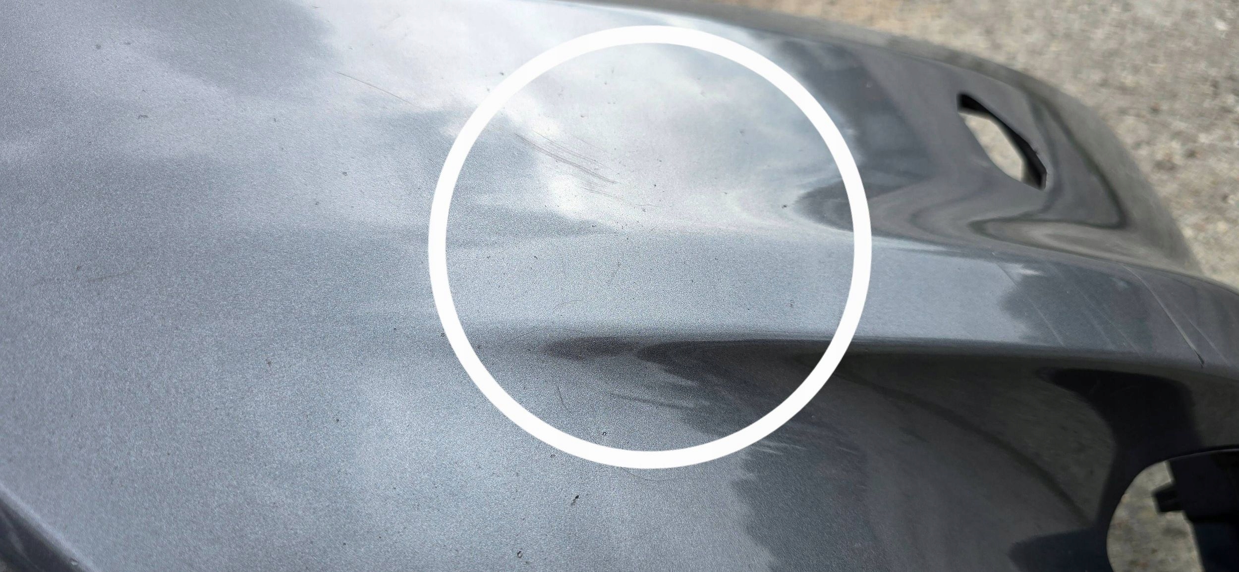 Volvo V40 predok nárazník predný