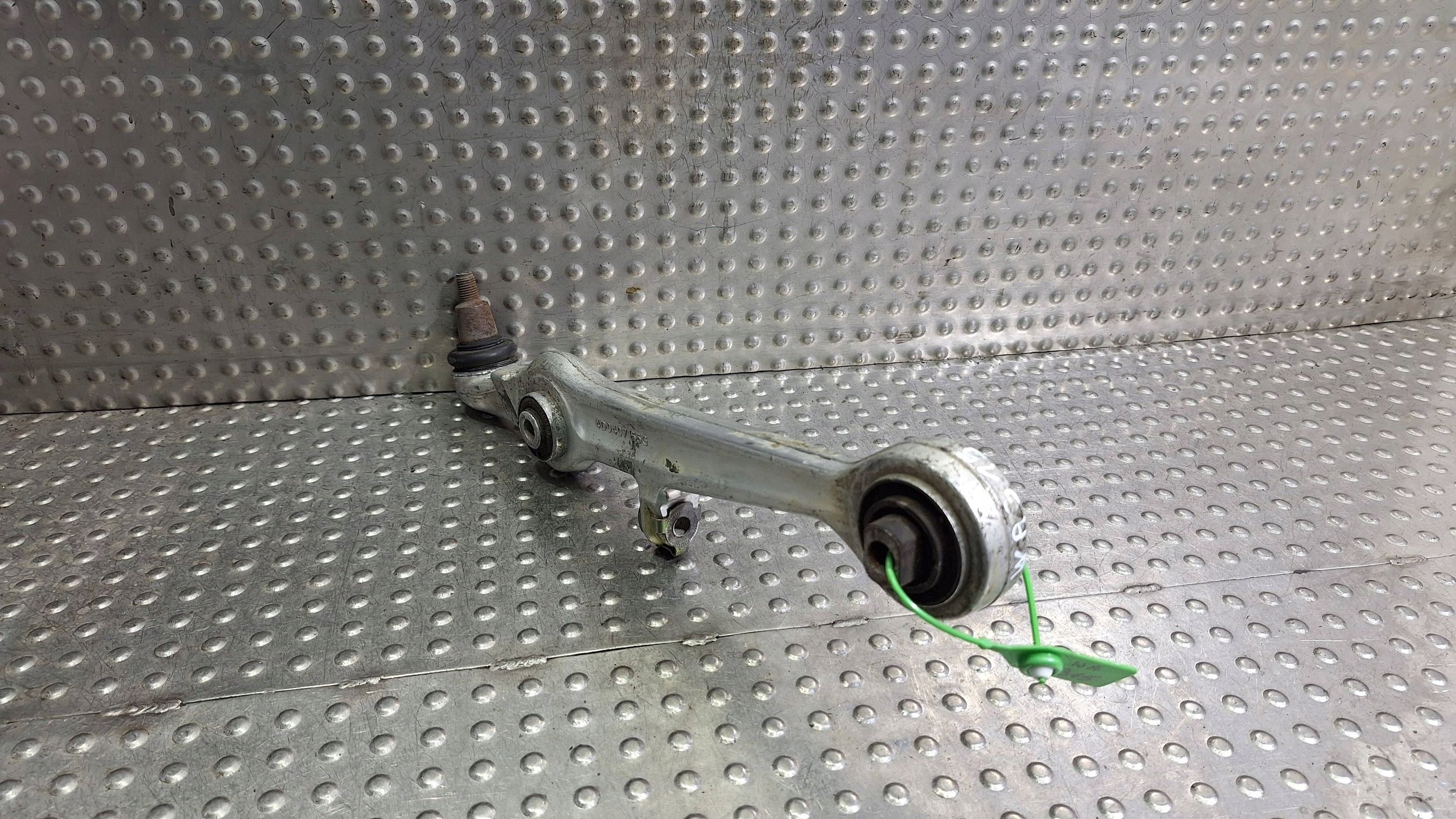 arm left front lower PROSTY AUDI A4 B5 A6 C5 A8 D2 PASSAT B5 SUPERB and