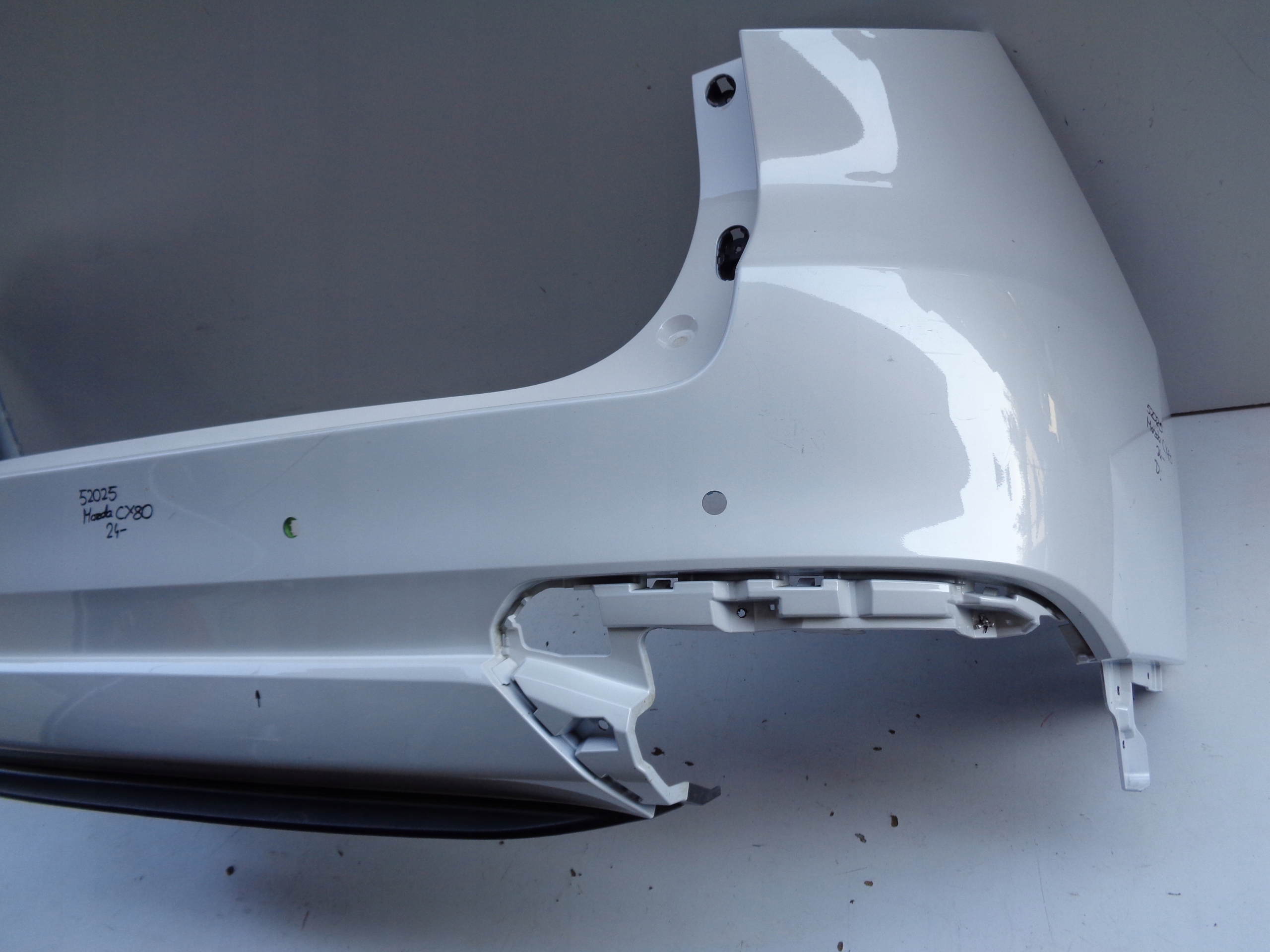 bumper rear MAZDA CX80 24- NR 52025