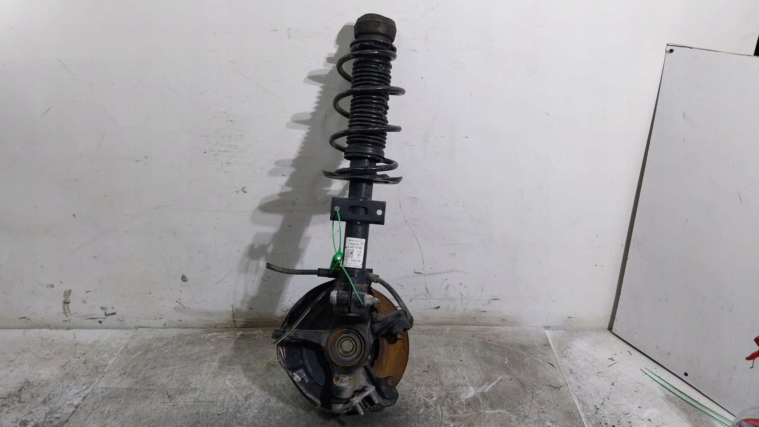 swing shock absorber left front 1S0413031C 1S0407255D UP CITIGO MII 1.0MPI