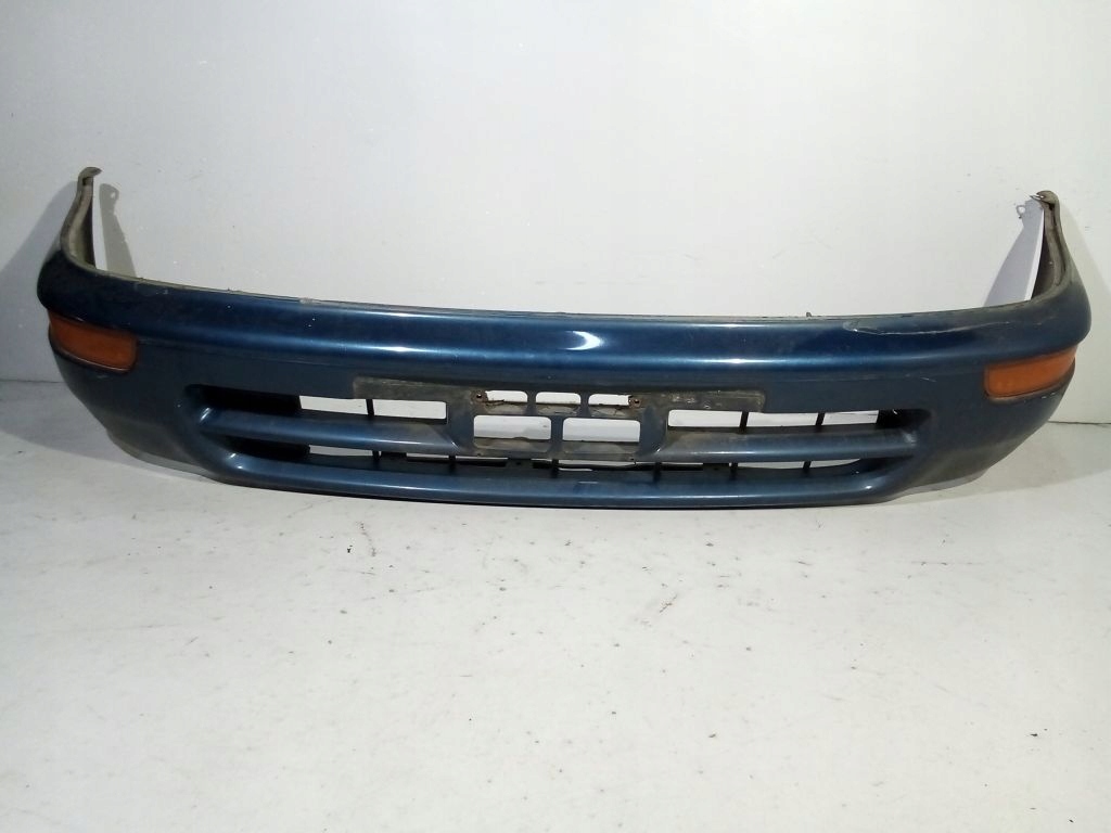 Toyota Corolla E9 Paraurti Anteriore Anteriore 747