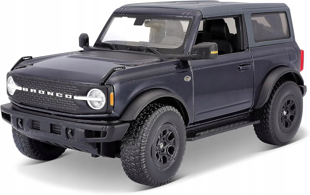 Ford Bronco Wildtrak 2021 1:18 model Maisto 31456 černý