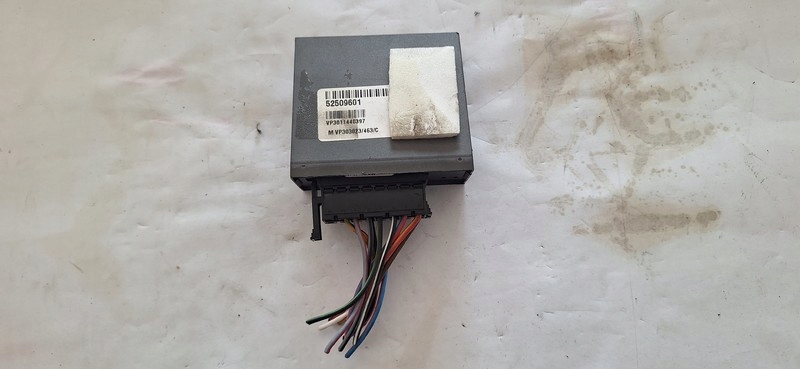 module control unit HAKA HOLOWNICZEGO OPEL ASTRA II 10R051283