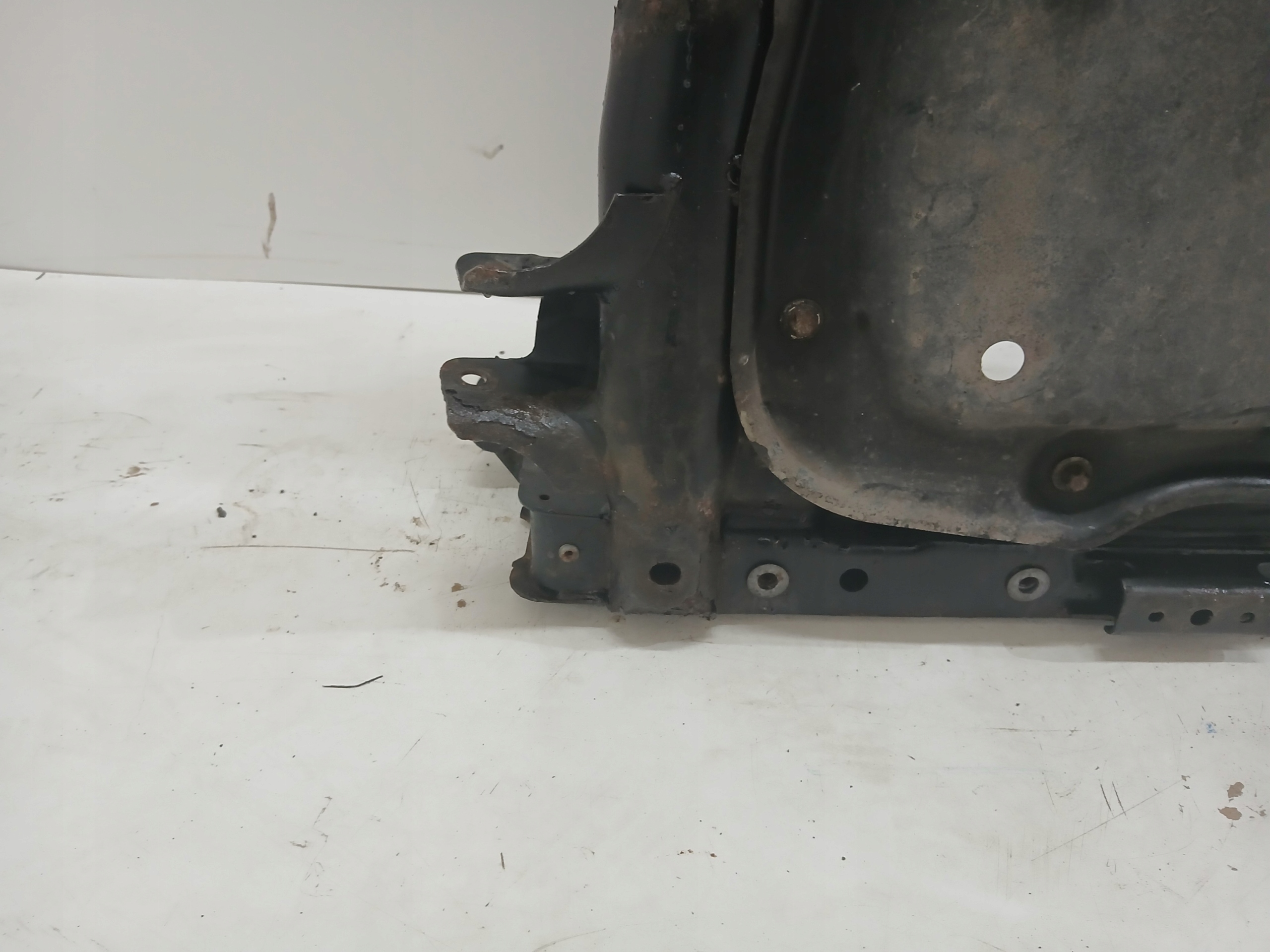 nápravnice přední předek BMW X1 E84 X DRIVE N47