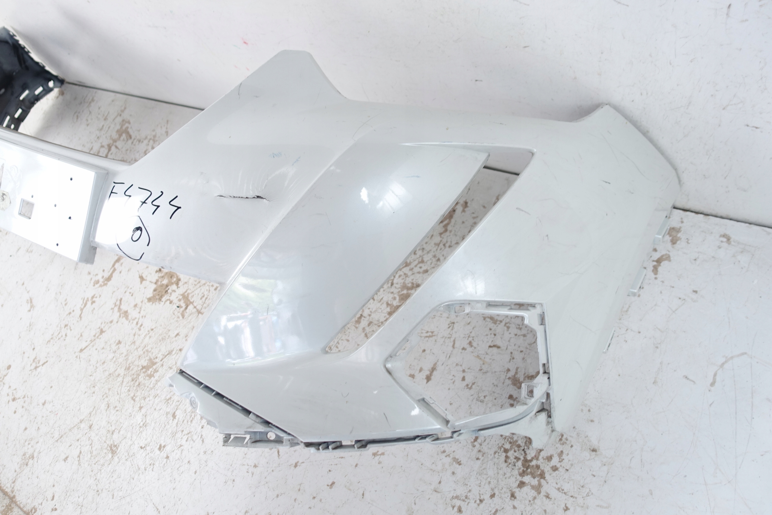 PEUGEOT 2008 II 2019- bumper front front 9826322180