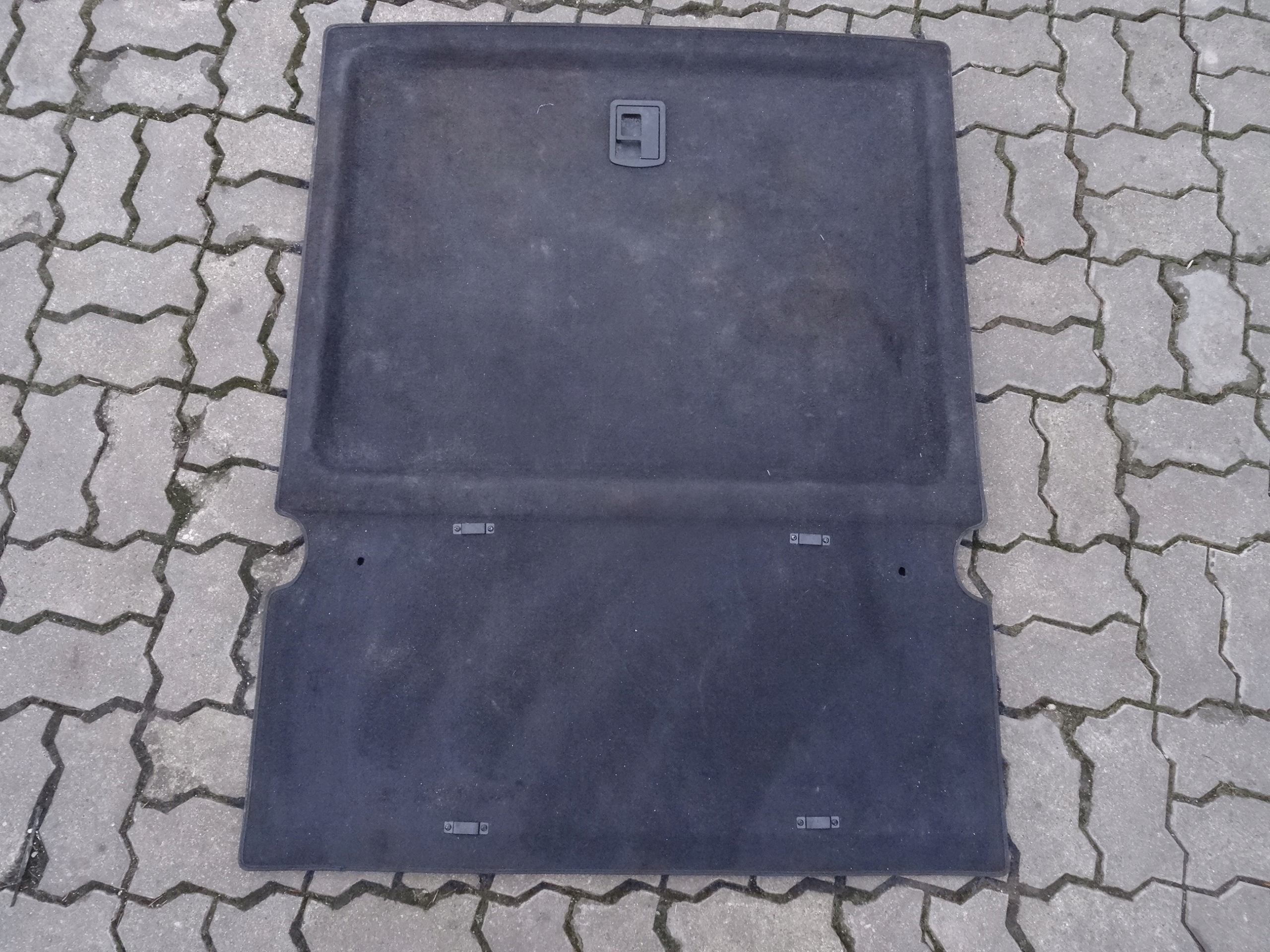 AUDI A8 D3 03-10 WYKLADZINA PODLOGA BAGAZNIKA