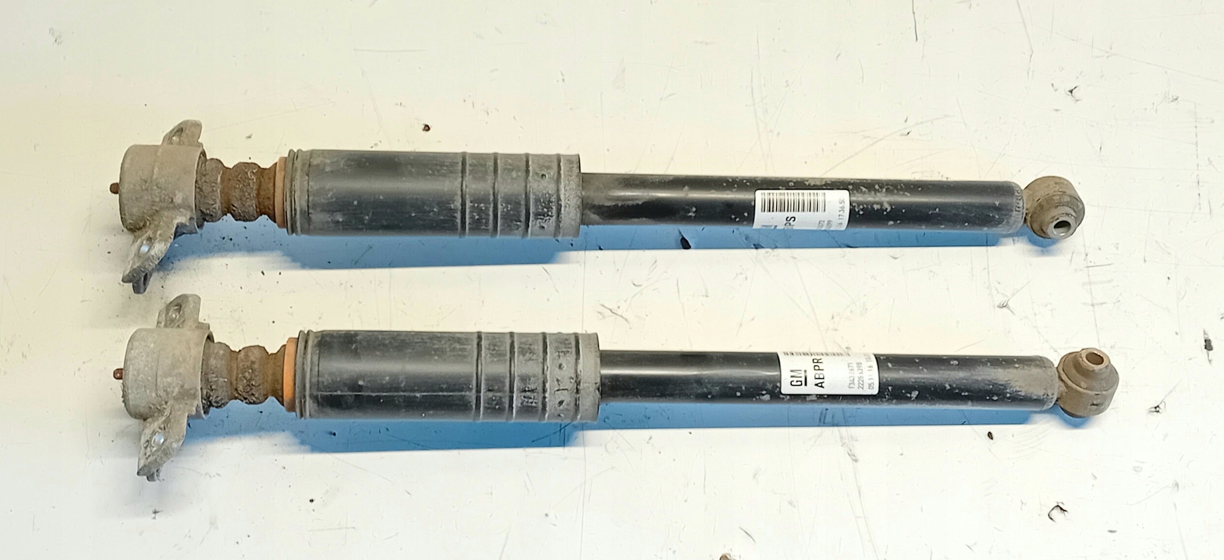 shock absorbers rear. OPEL CORSA E