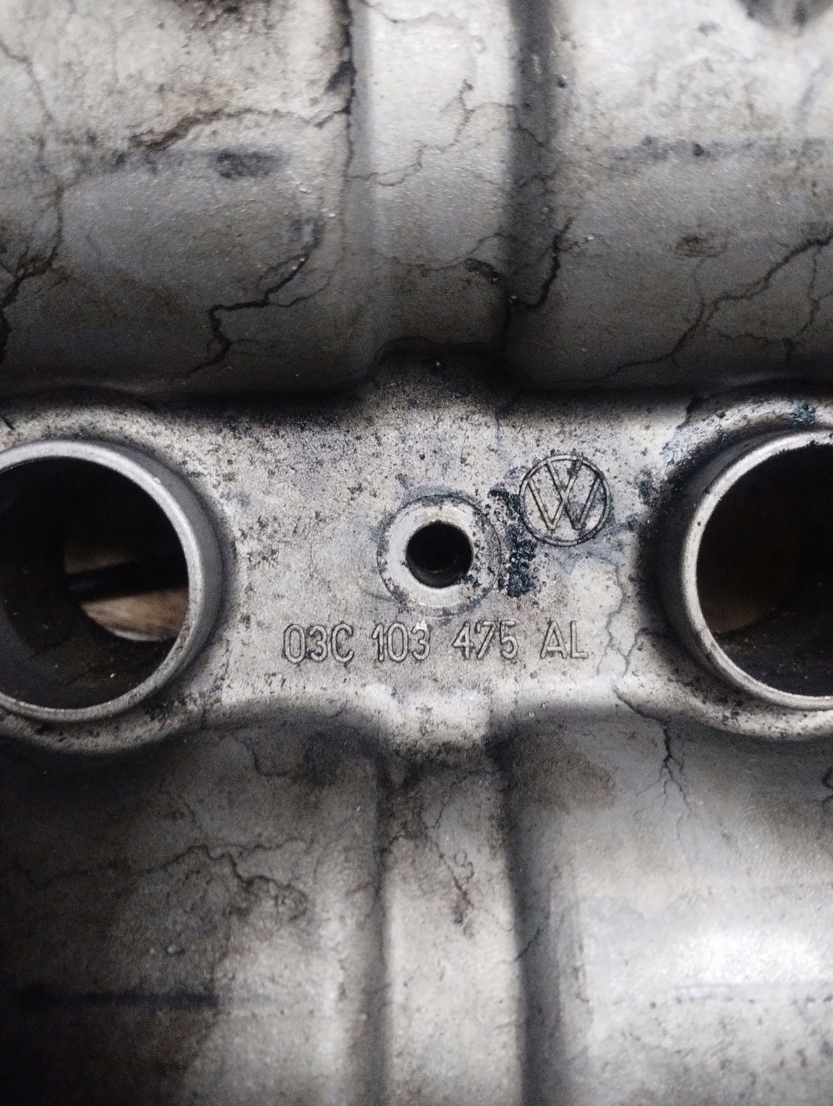 Pokrywa zaworów kompletna