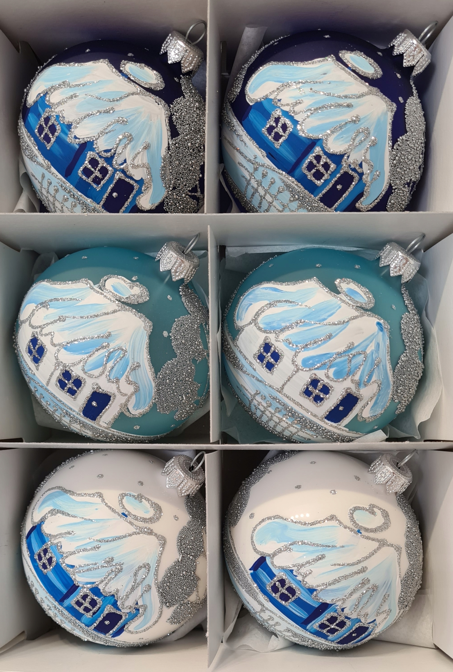 

Bombki Choinkowe Szklane Ręcznie Malowane 8 cm.