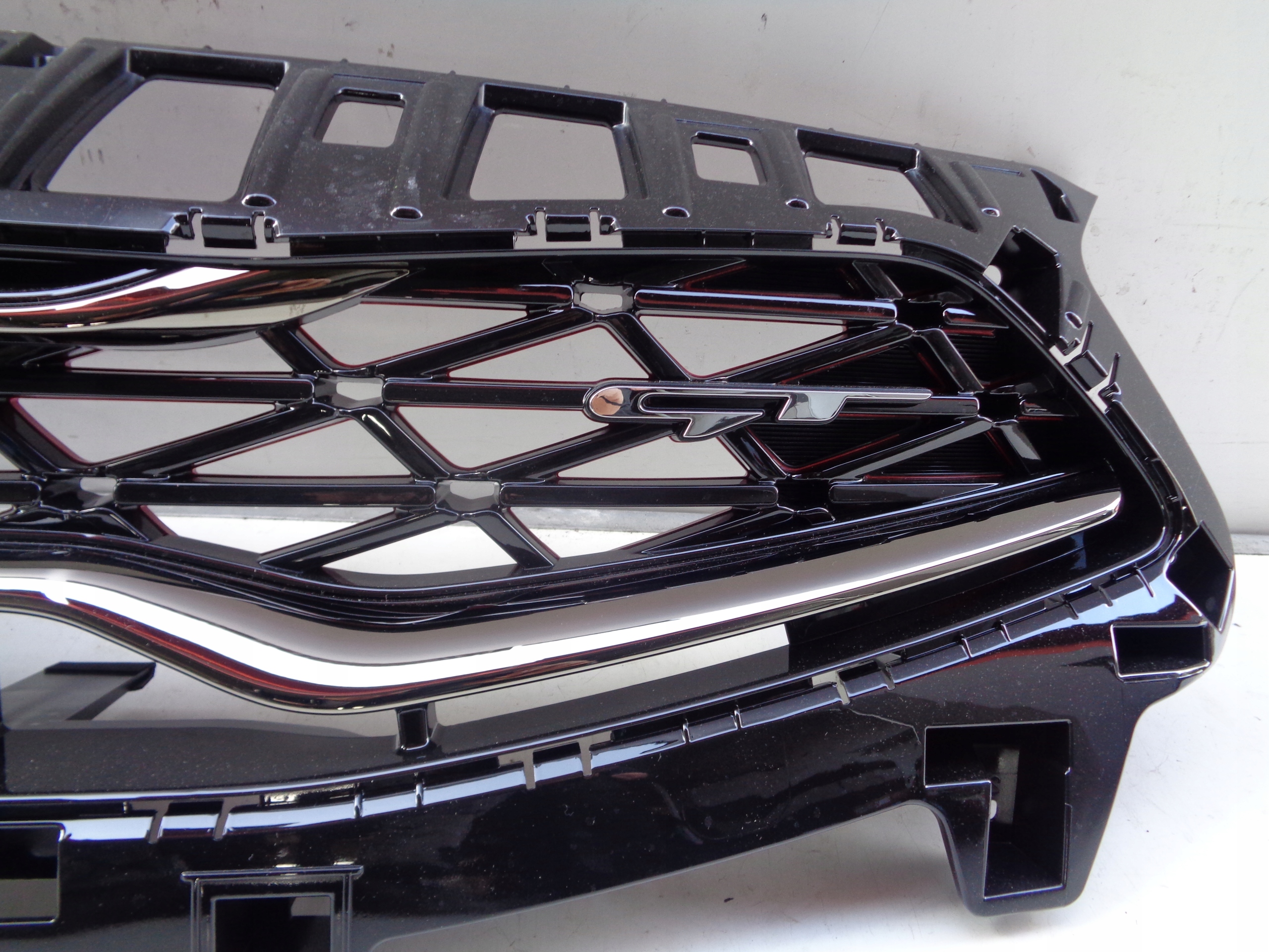 NOVA MASKA KIA CEED III 21- LIFT GT LINE