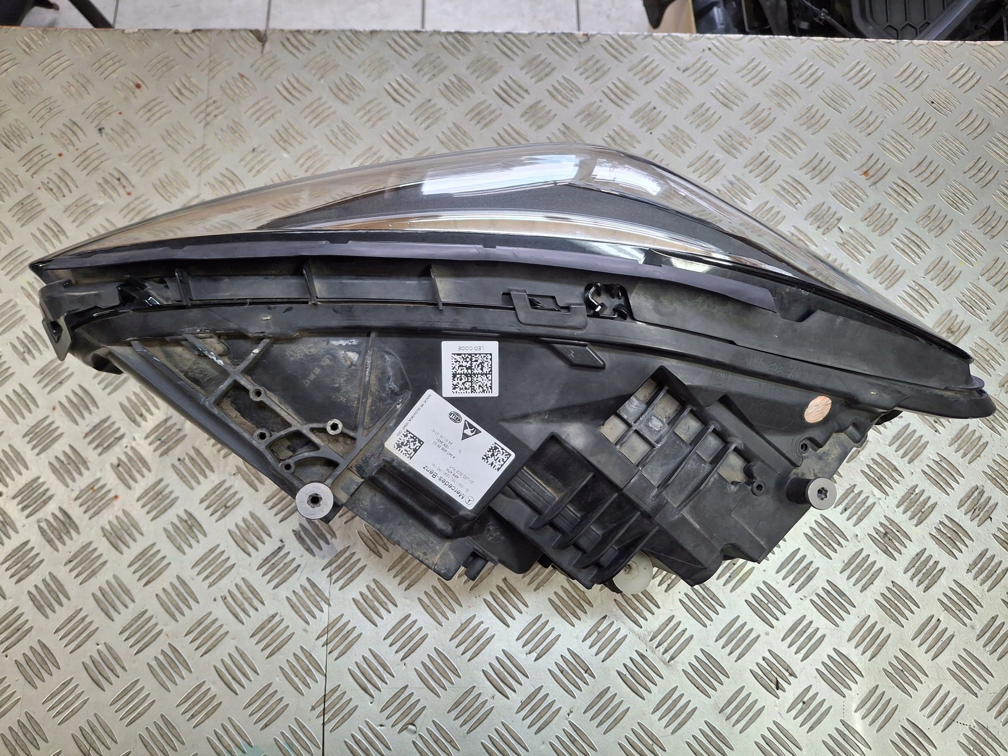 light right front FULL LED PERFORMANCE MERCEDES B-KLASA W247 2018R->