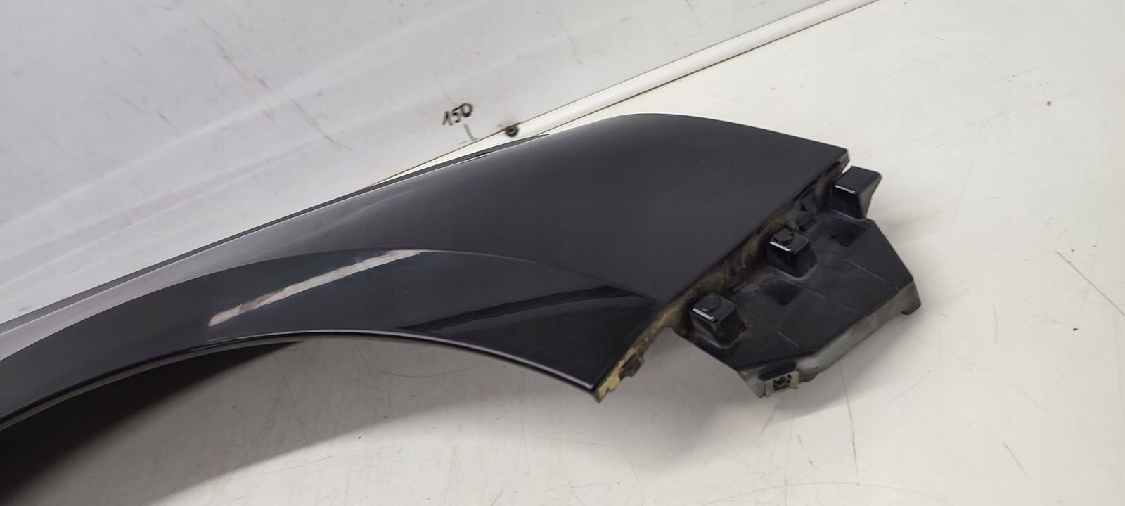 fender right front front Renault Megane IV kombi TEGNE
