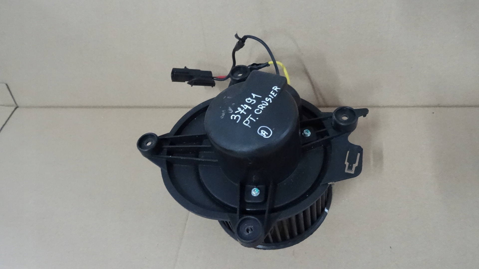 CHRYSLER PT CRUISER DMUCHAWA WENTYLATOR