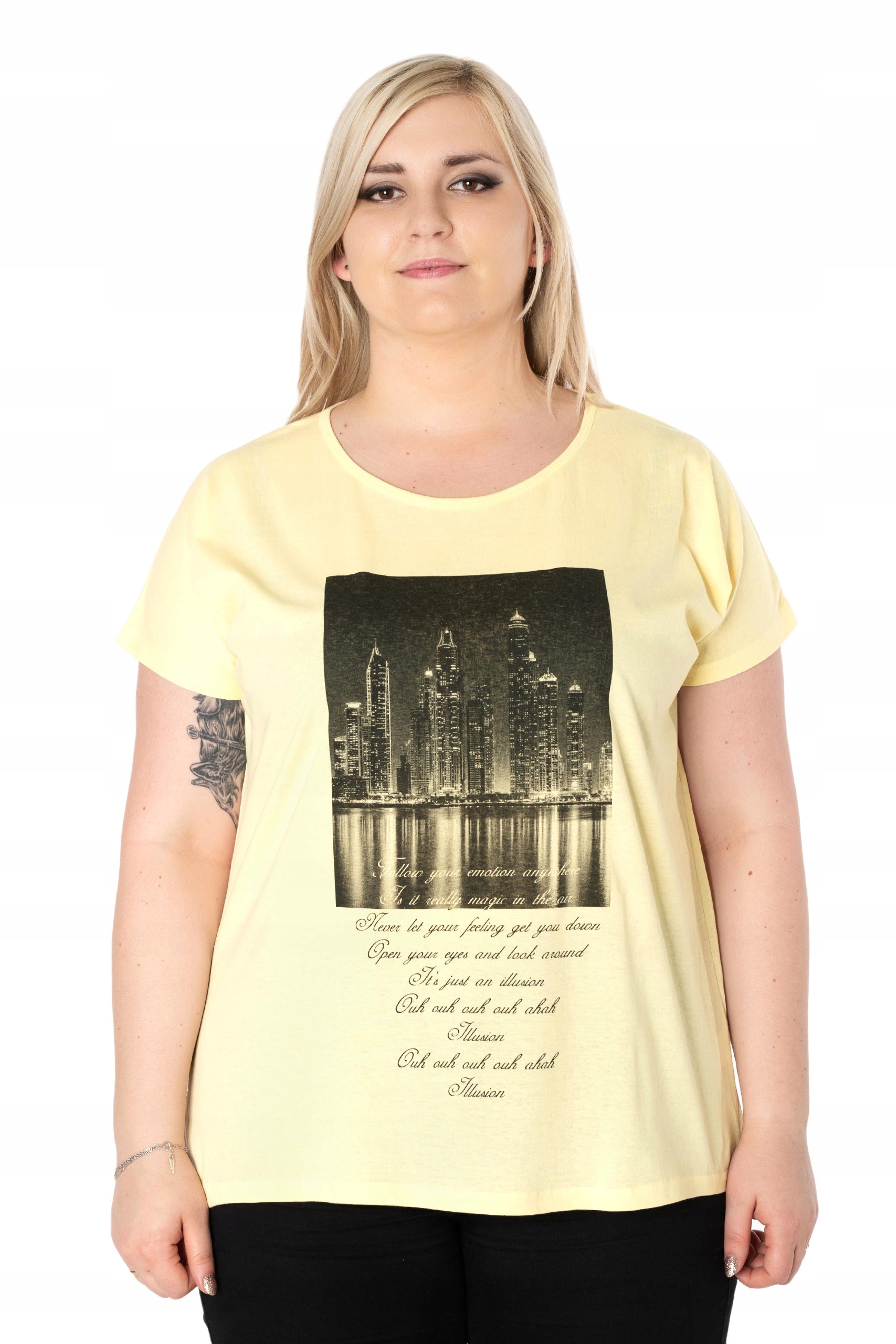 

Duża Koszulka Bluzka Damska T-shirt Top KD16-5 5XL