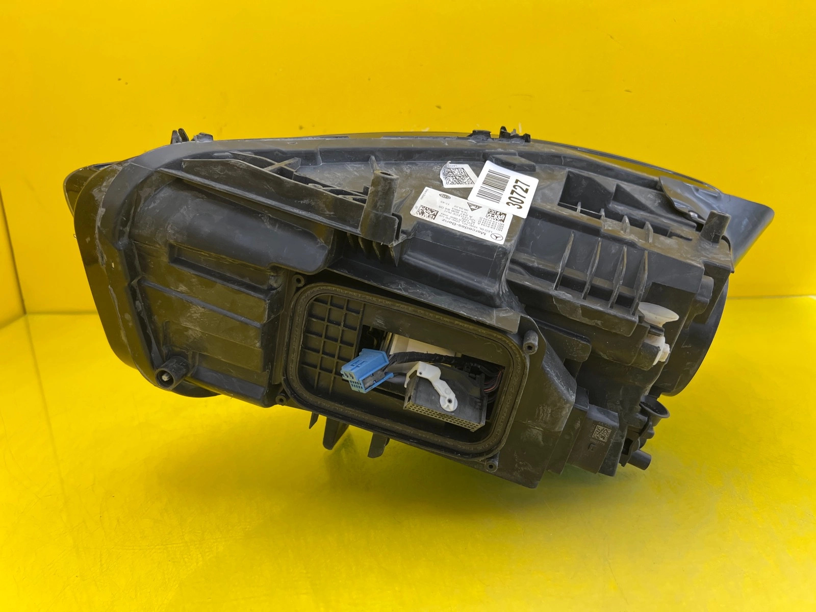 light right Mercedes B-klasa W247 Full Led Multibeam A2479068405