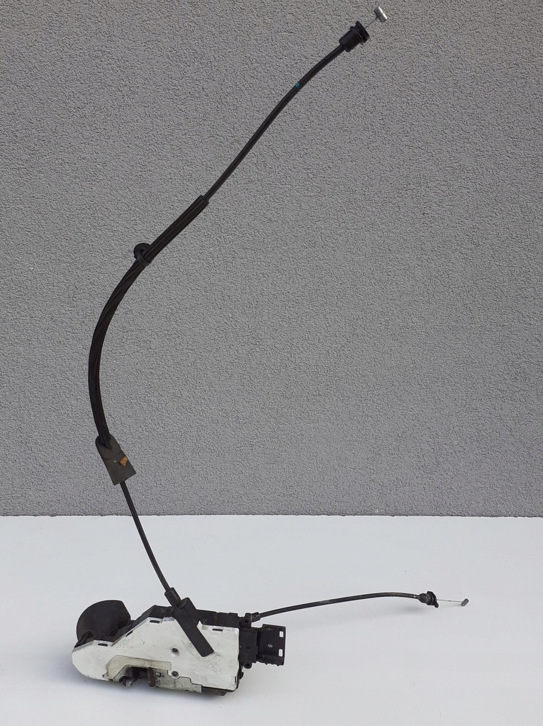 254639 - ЗАМОК ДВЕРИ ЛЕВЫЙ ПЕРЕДНИЙ 6 PIN PEUGEOT 207 24090816