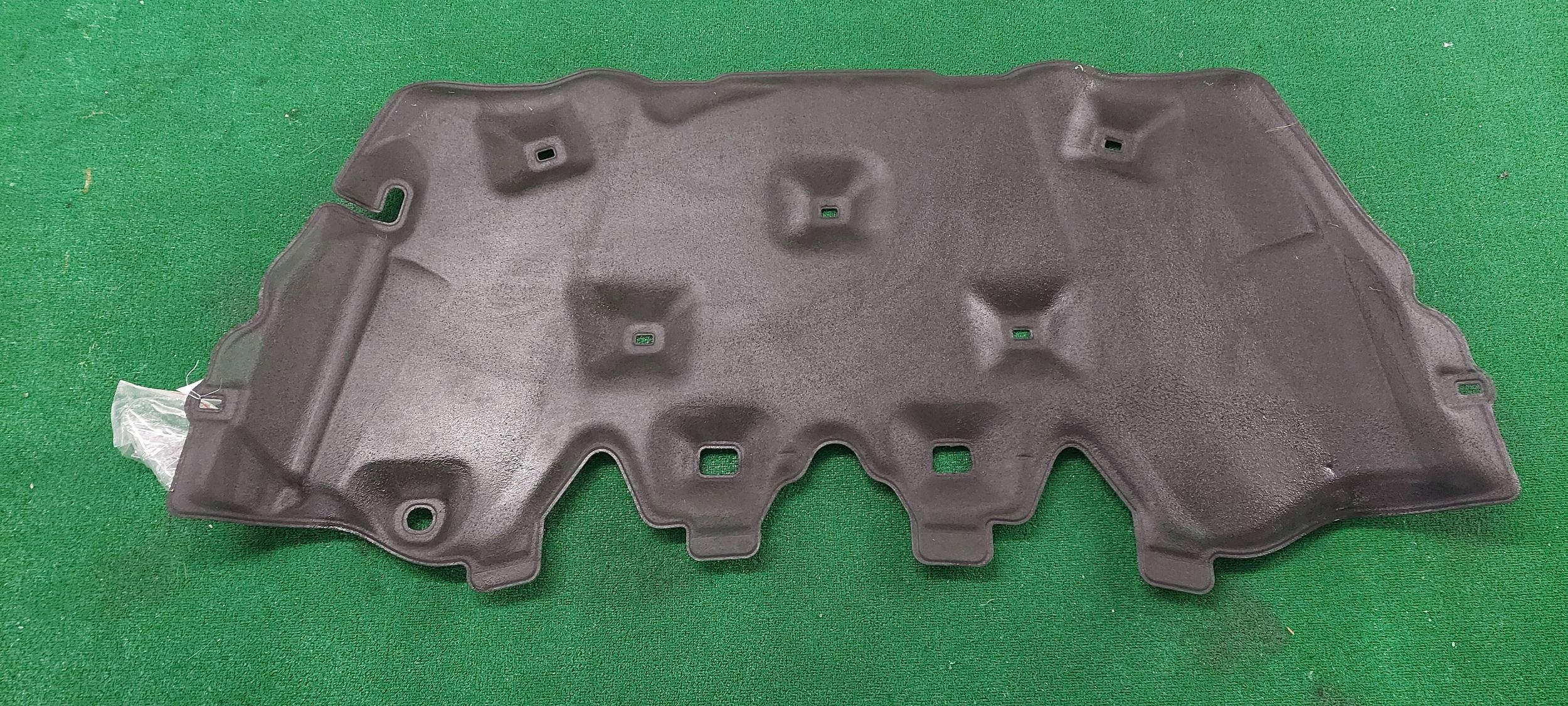 Insonorisation du capot +Bouchons VOLVO V40 II 12-19