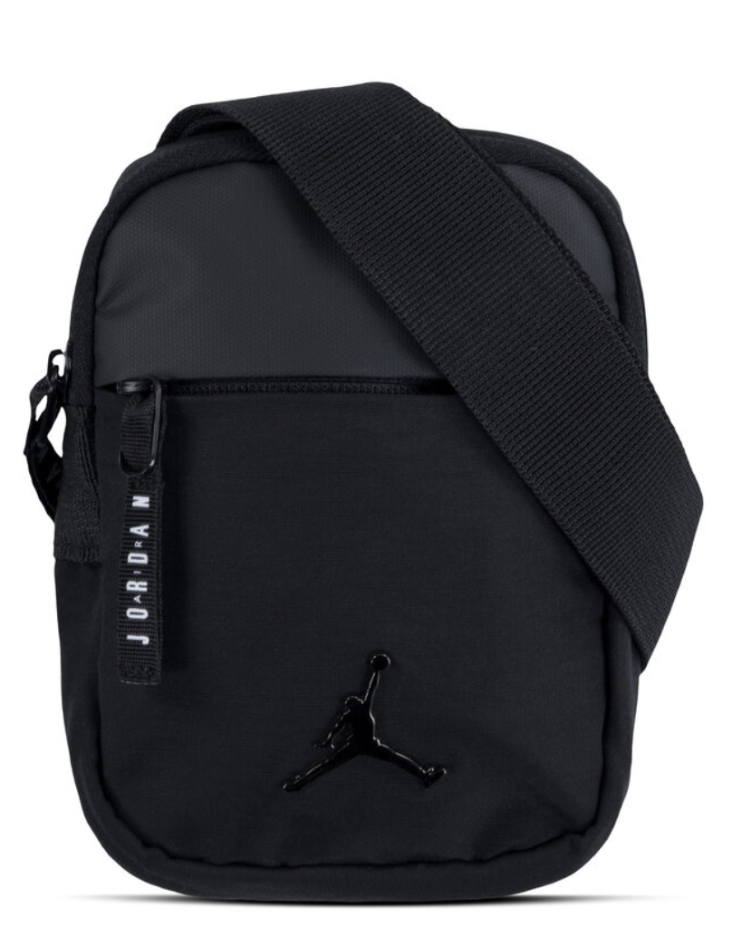 Taška přes rameno Jordan Airborne Sling Bag Metal Logo Černá