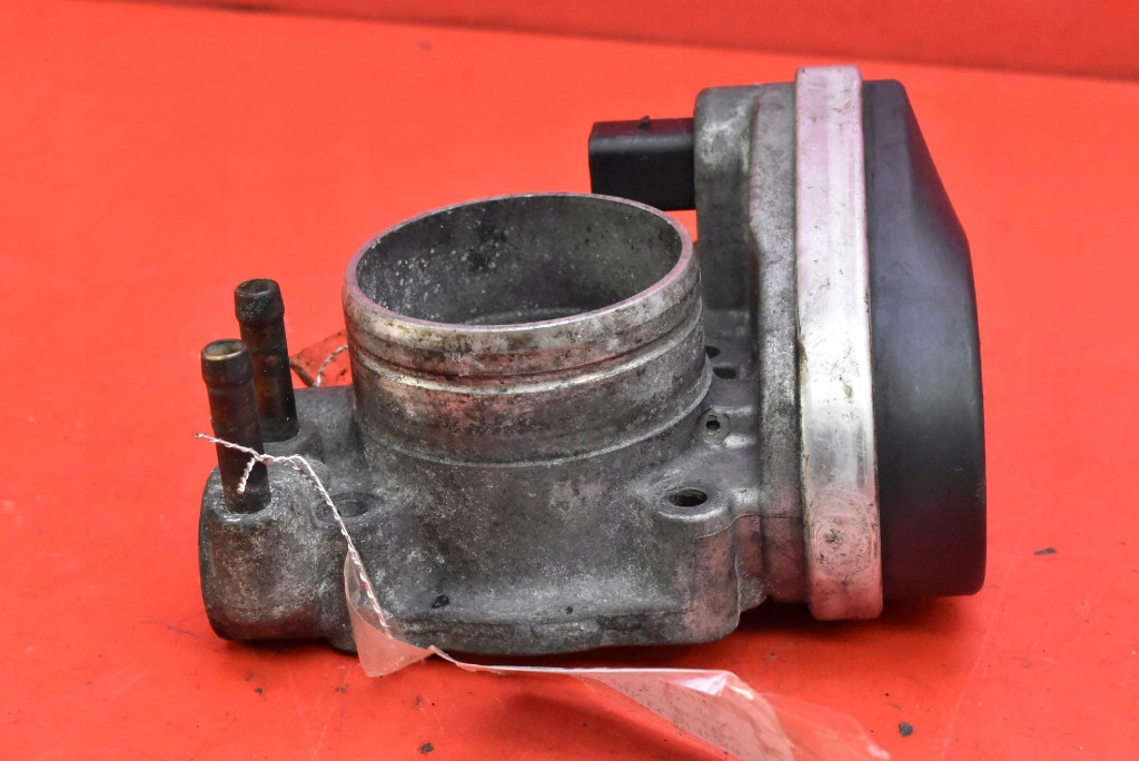 Valvola a farfalla 06F133062 AUDI A3 8P 2.0 FSI 150 KM 03-05