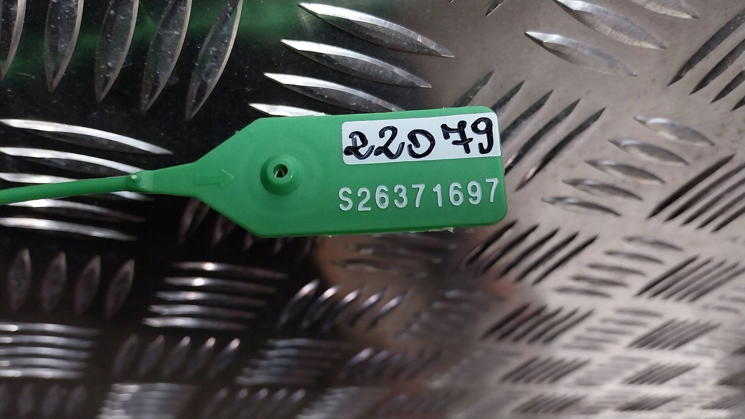 dveře předek levé BMW 5 E60 E61 03