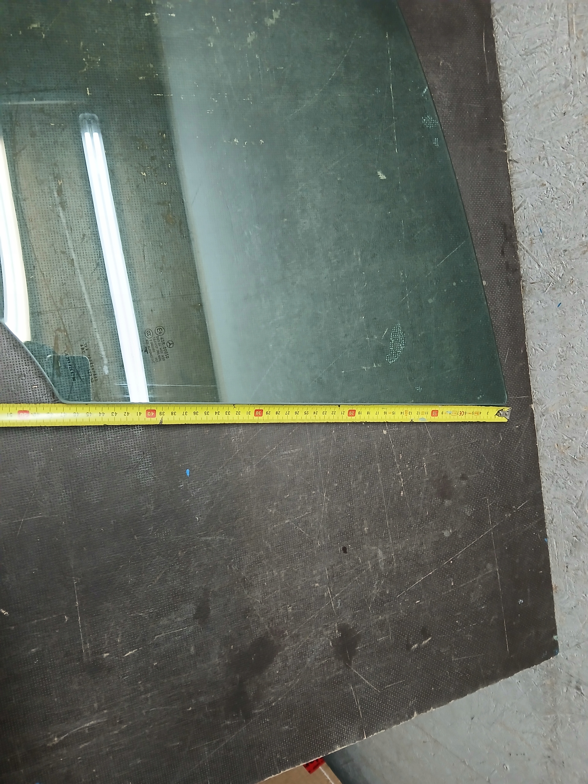 window door left front MERCEDES GLC W253 A2537256700